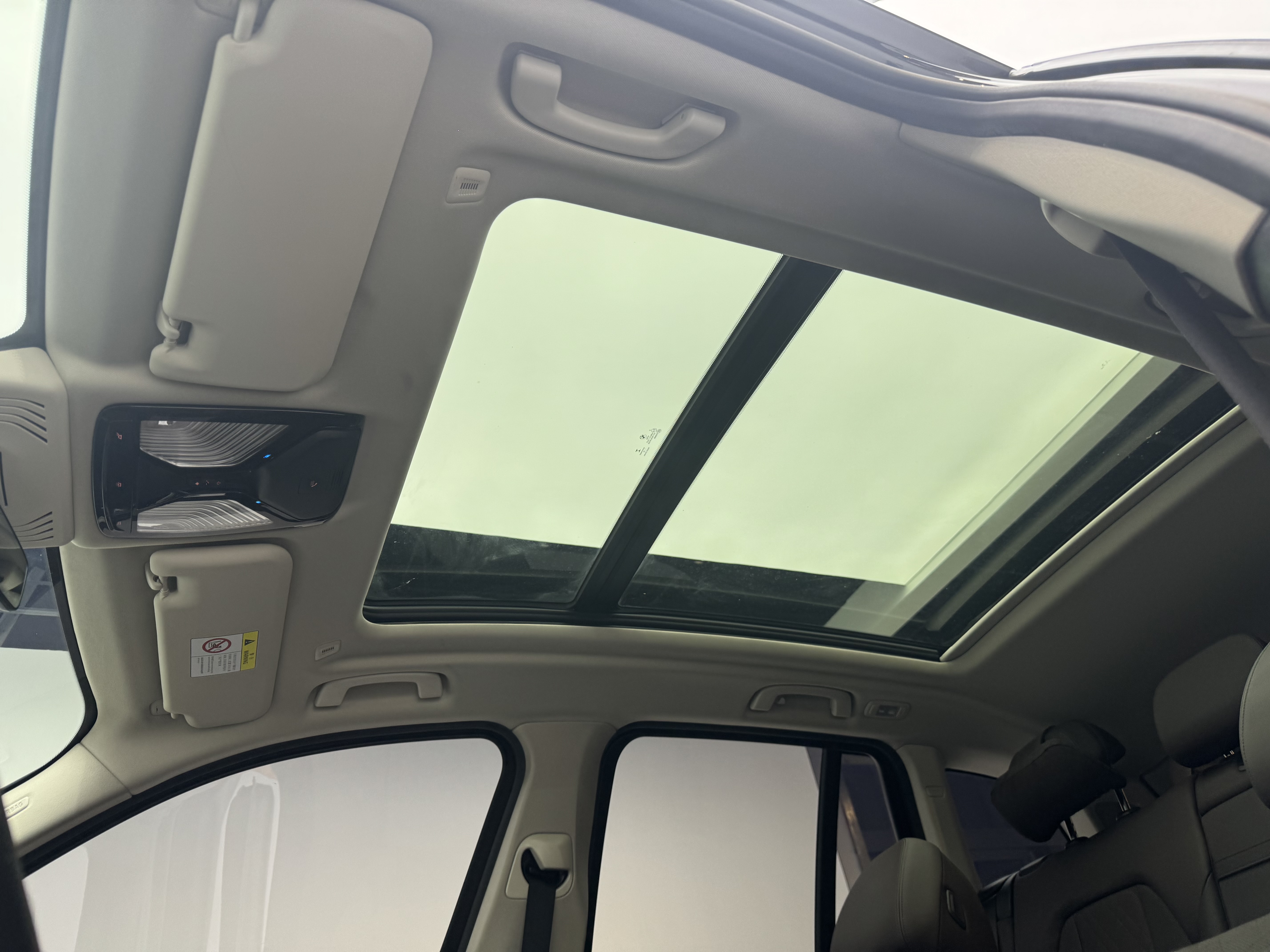 BMW iX3 2022 car image #14