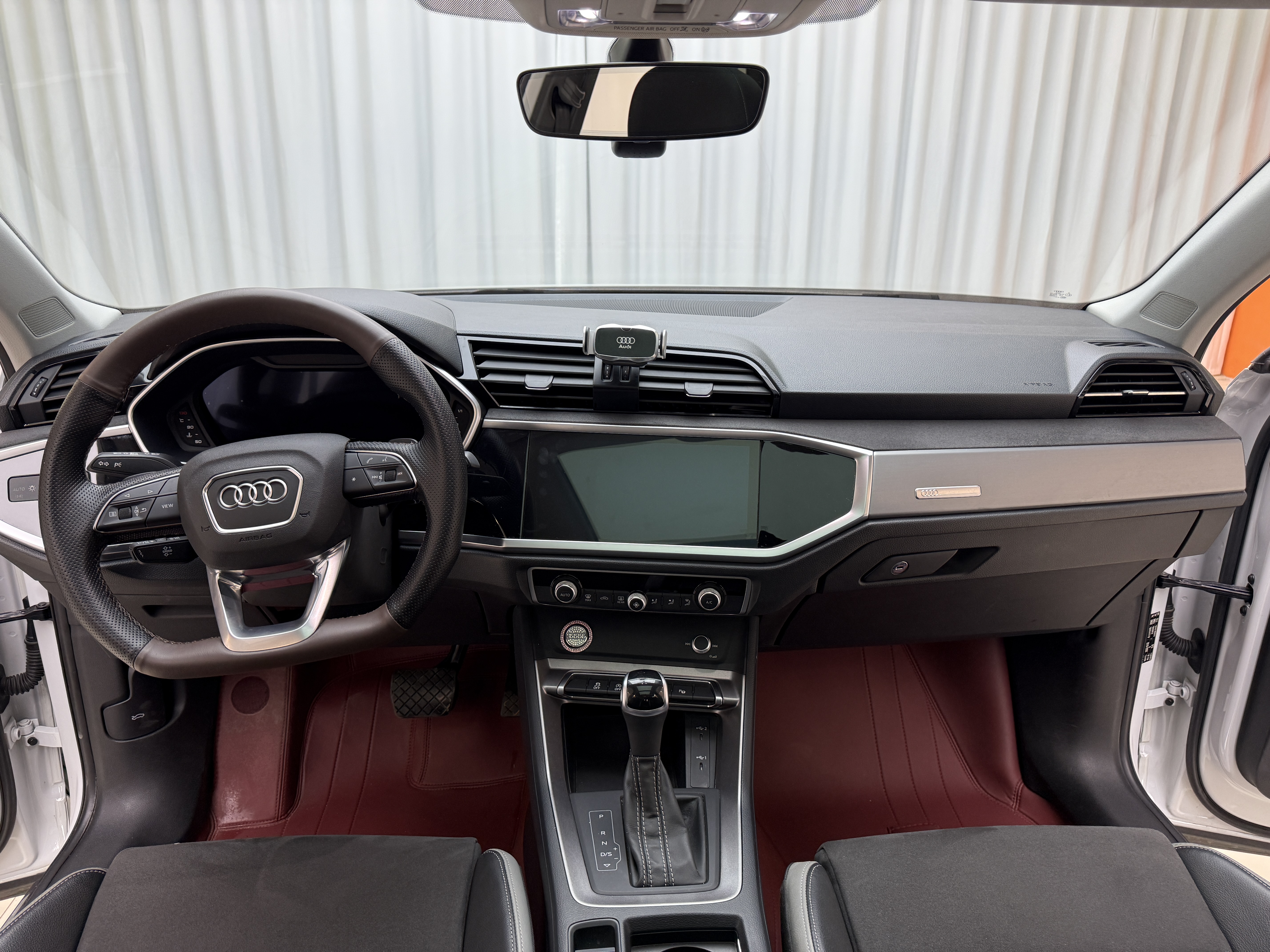 Audi Q3 2023 immagine di auto #14