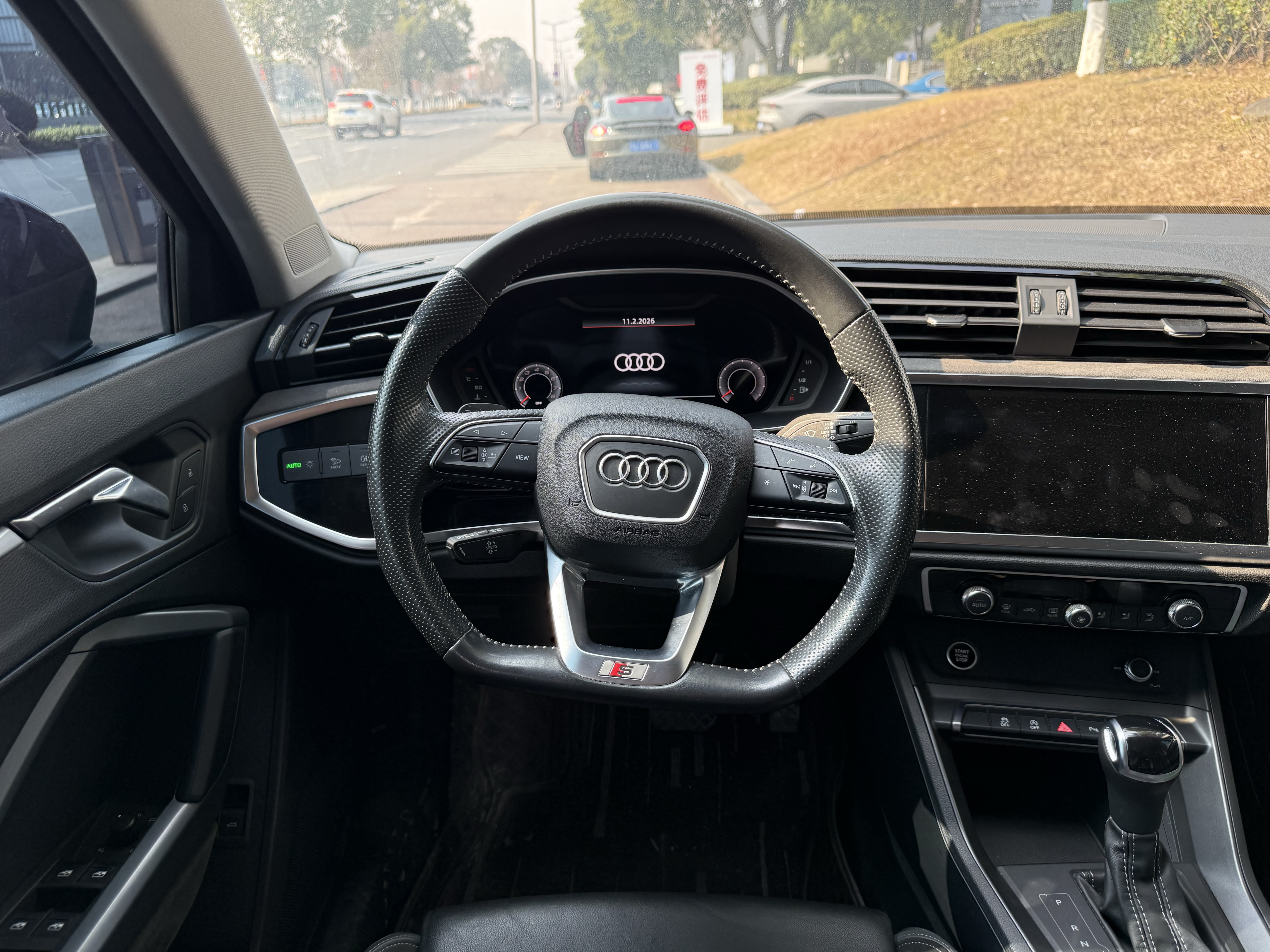 Audi Q3 Sportback 2022 #14 Audi Q3 Sportback 2022 car image #14