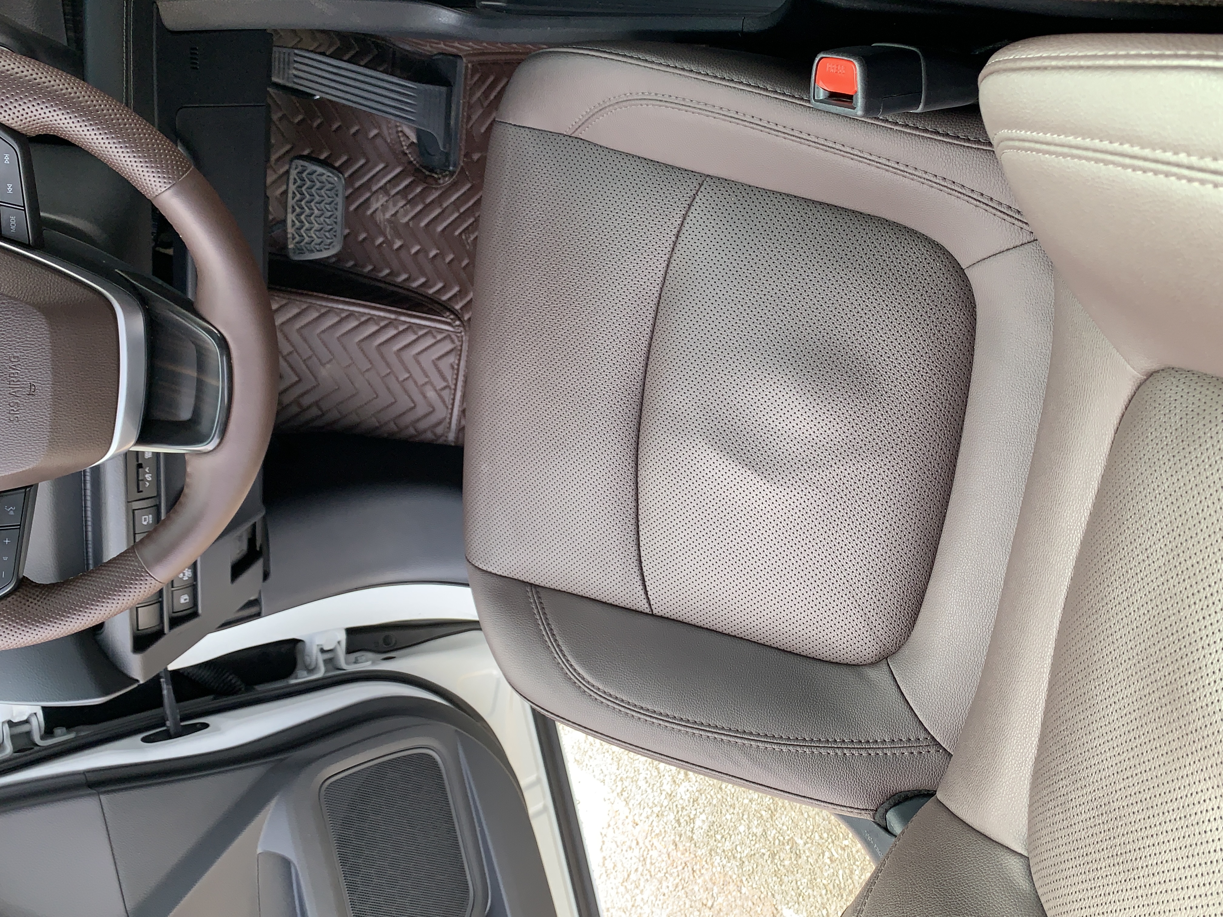 Toyota Sienna 2022 immagine di auto #14