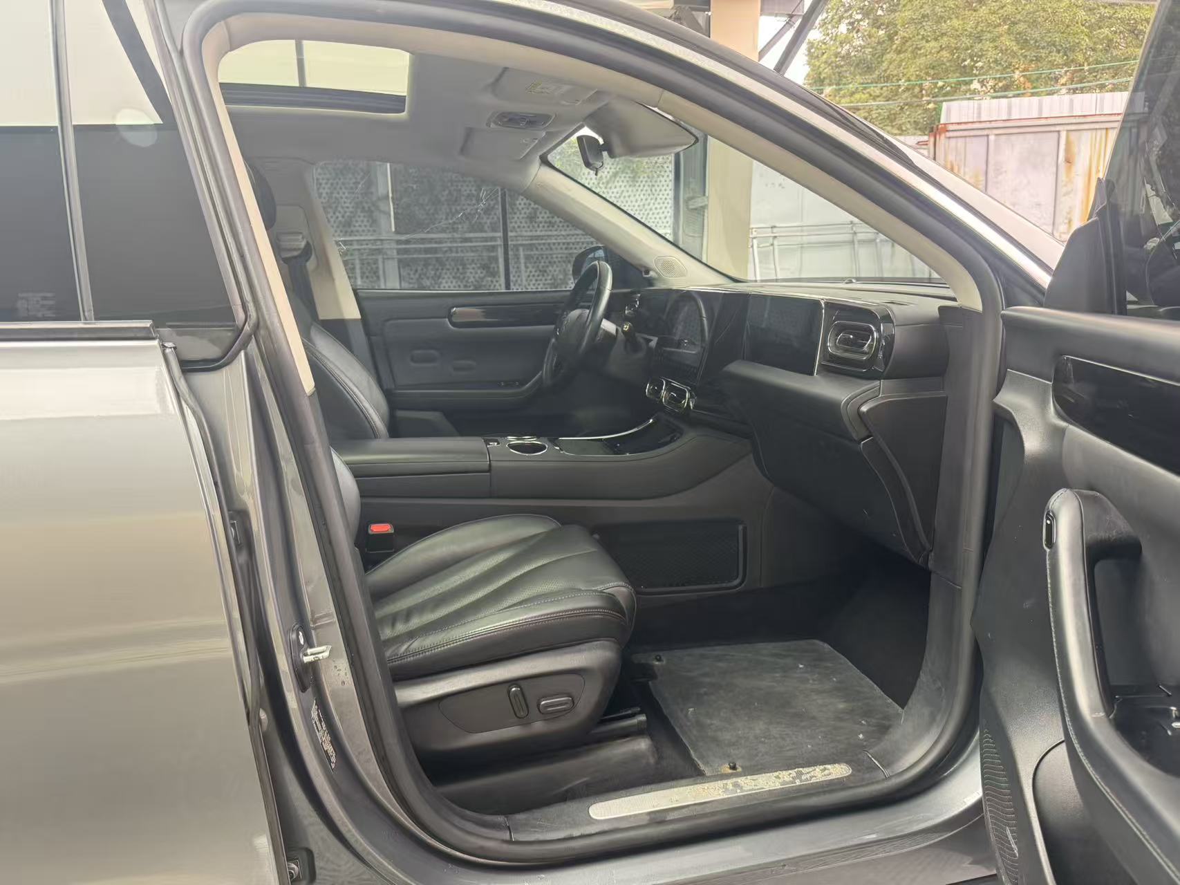 零跑汽车 零跑C11 2022 汽车图片 #14