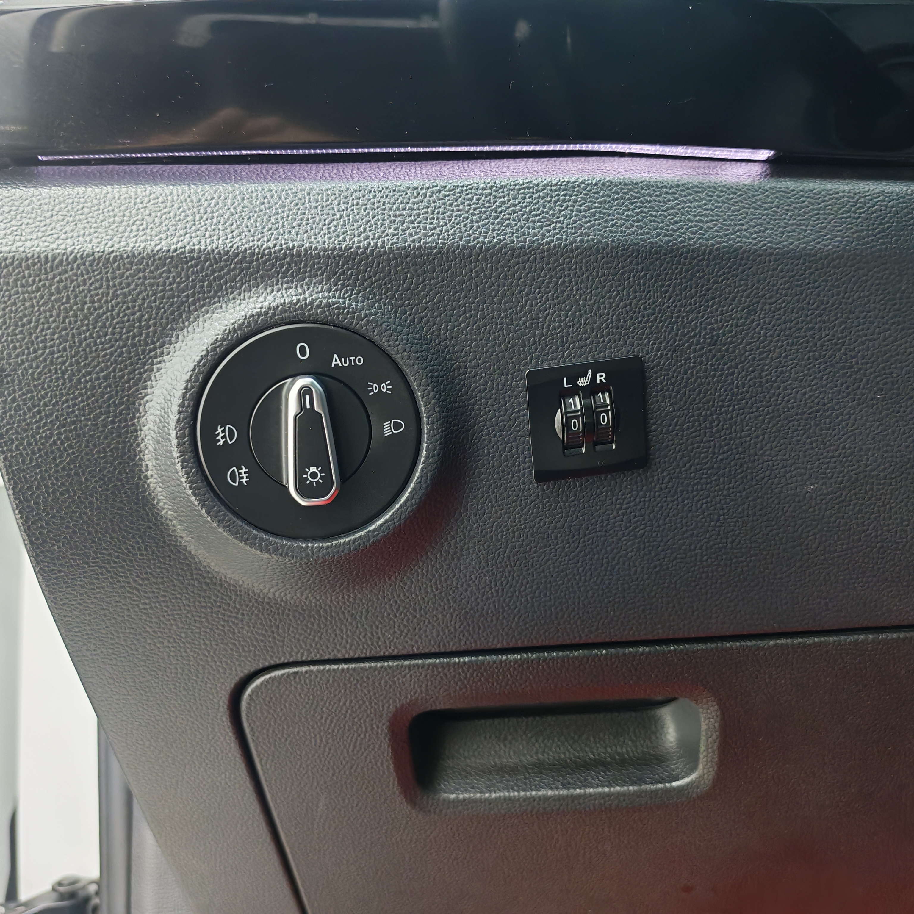 Volkswagen Tayron 2022 immagine di auto #14