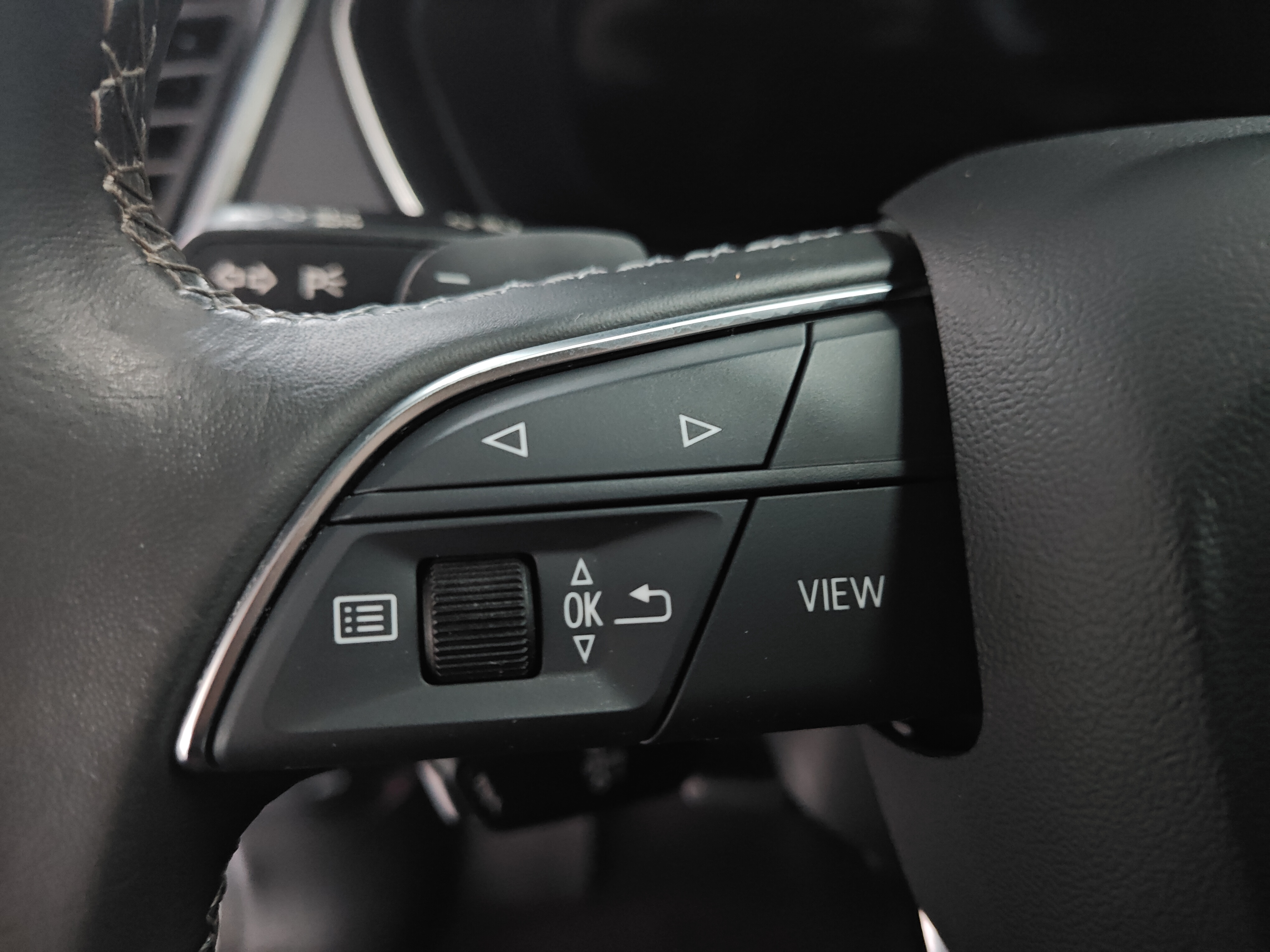 Audi Q5L Sportback 2022 car image #14