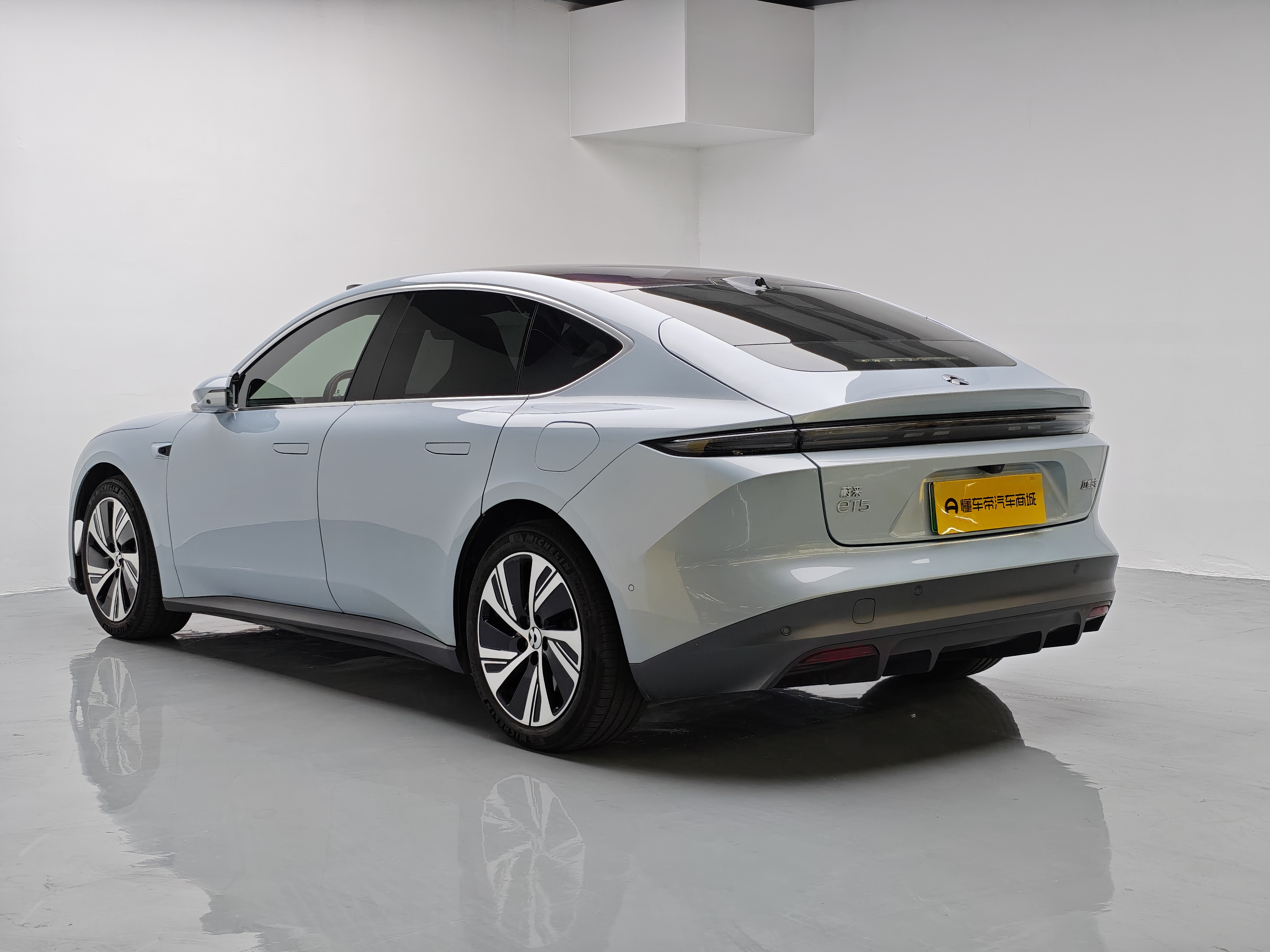 蔚来 蔚来ET5 2023 汽车图片 #14