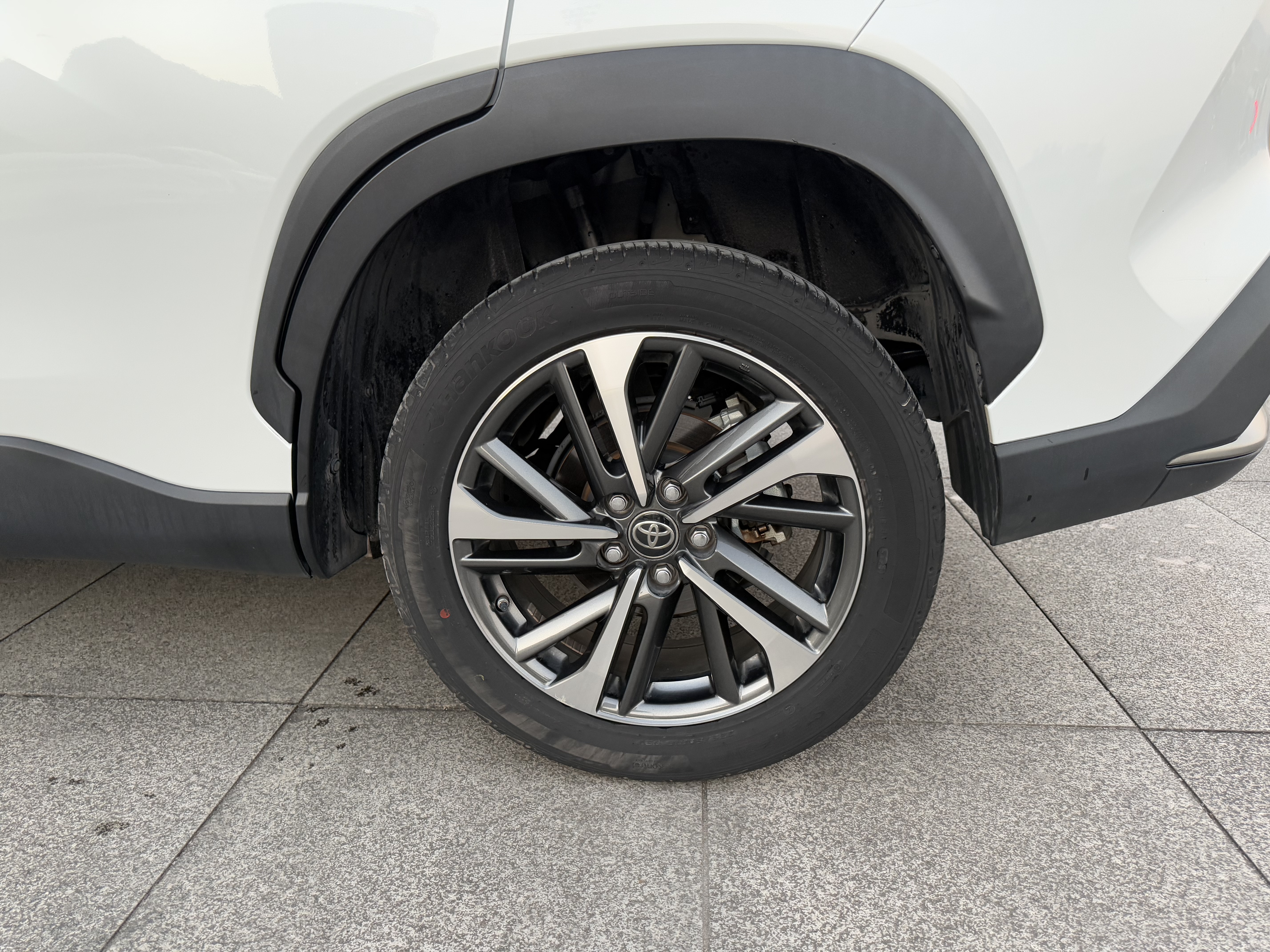 Toyota Frontlander 2022 immagine di auto #14