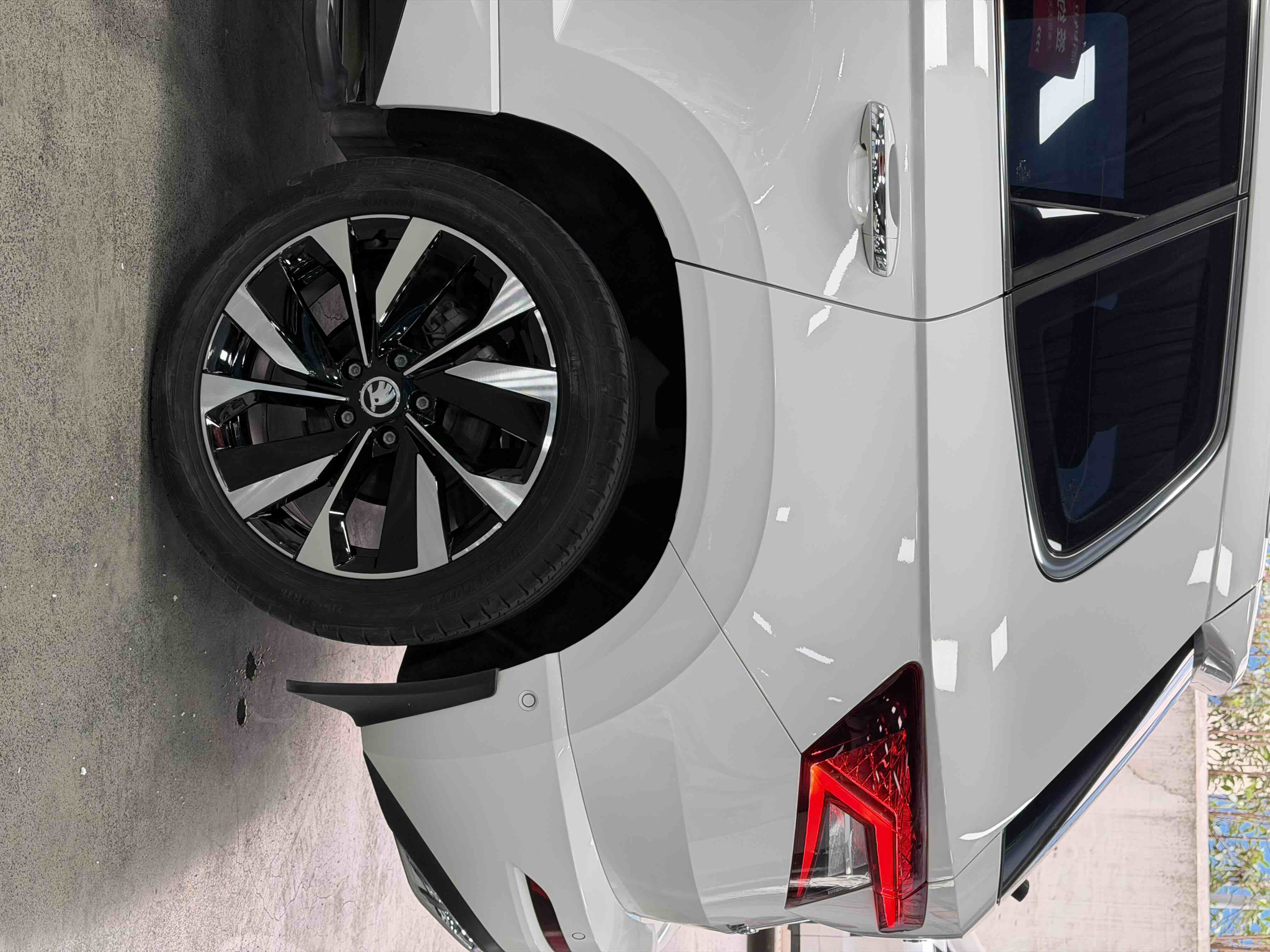 Skoda Karoq 2022 изображение автомобиля #14