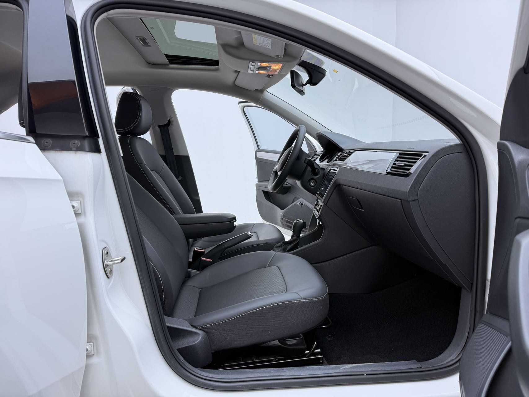 Skoda Rapid 2022 изображение автомобиля #14