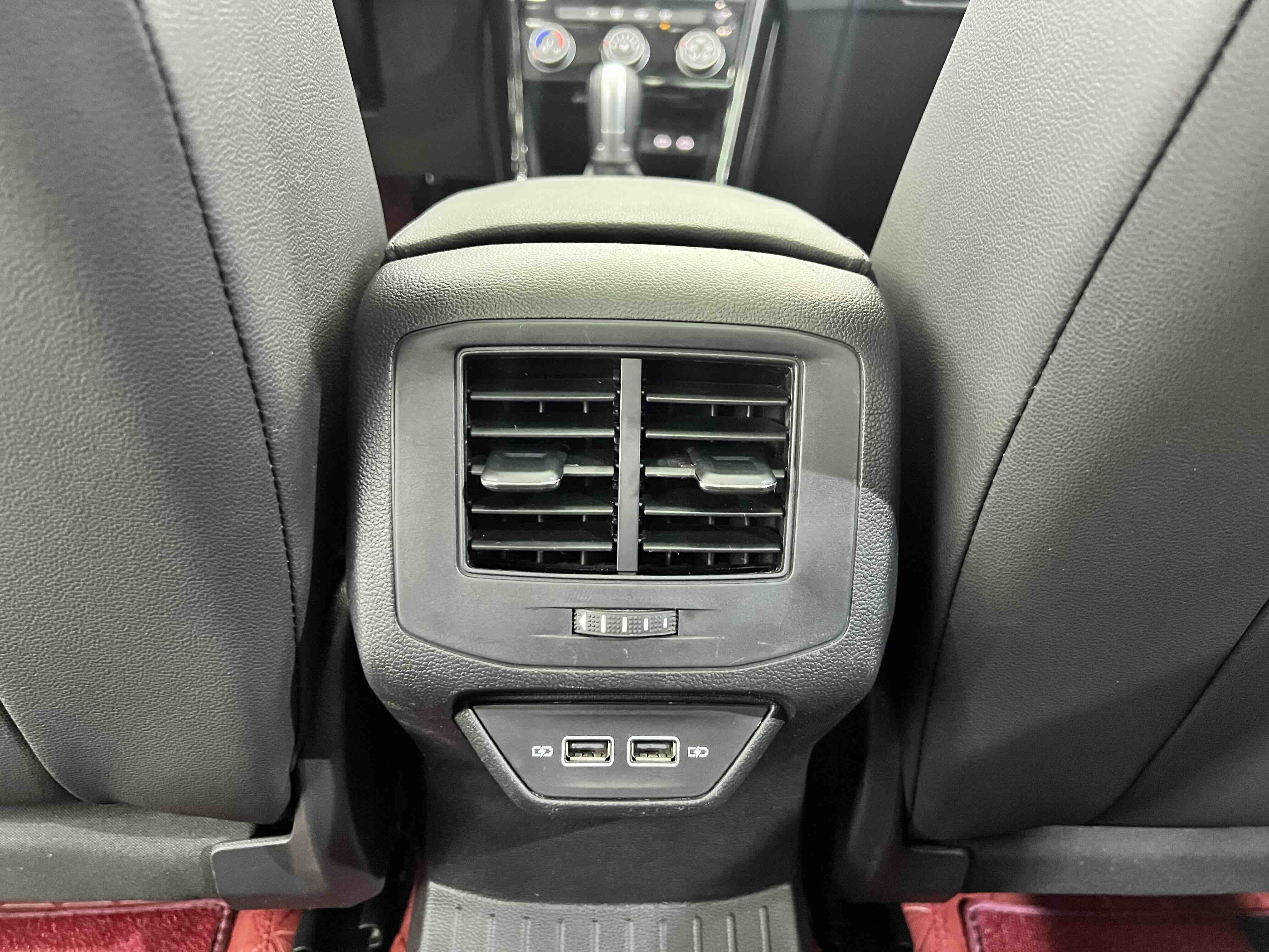 T-Roc 2023 car image #14