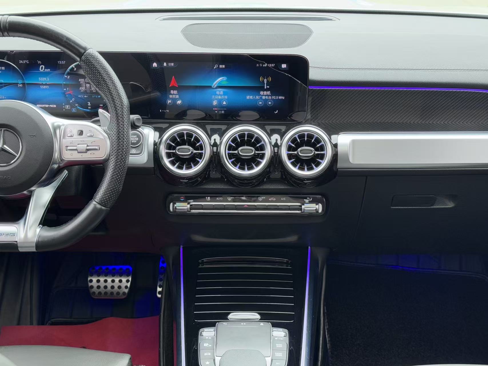 Mercedes-Benz GLB AMG 2022 car image #14