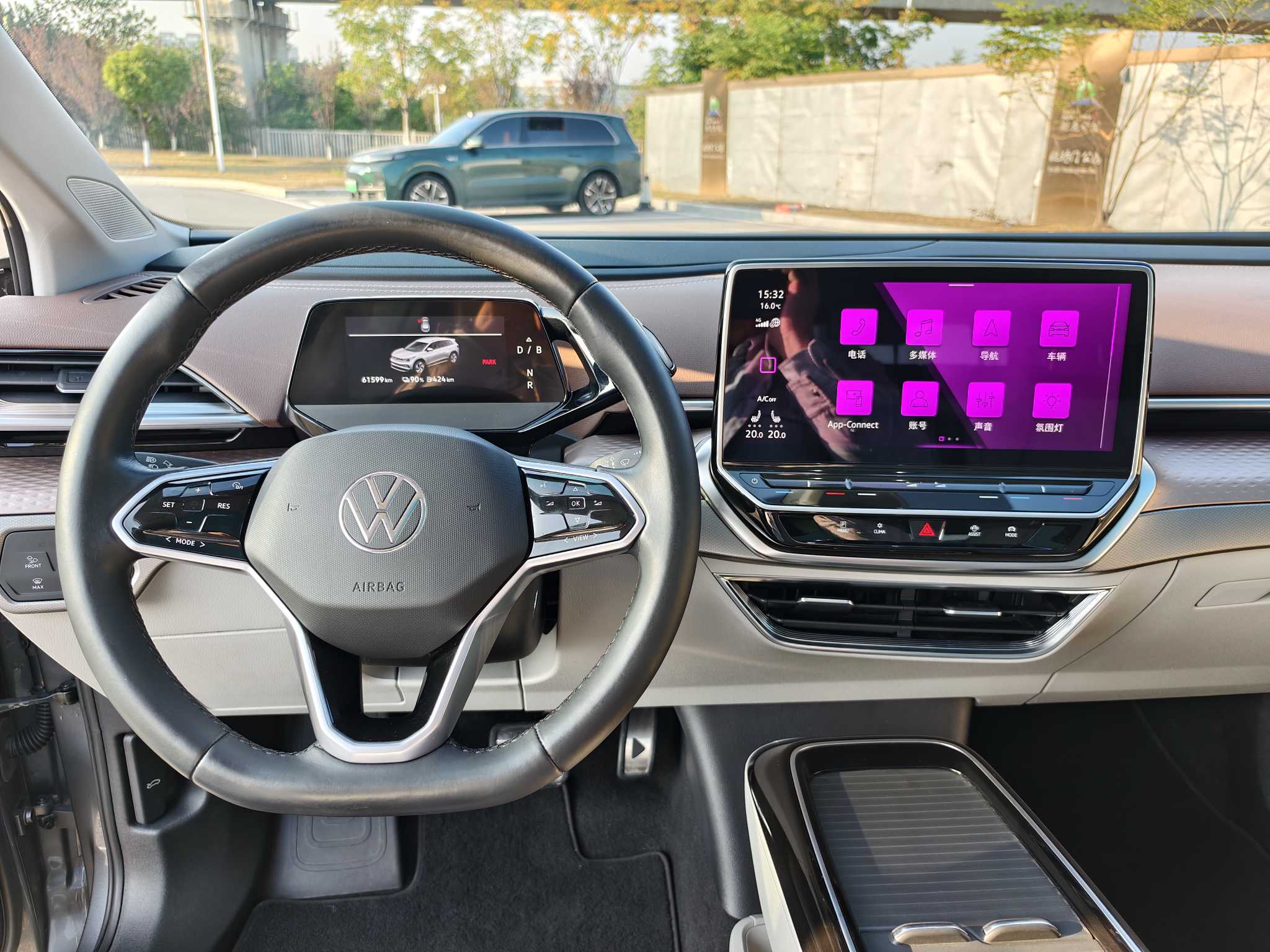 Volkswagen ID.6 X 2022 car image #14