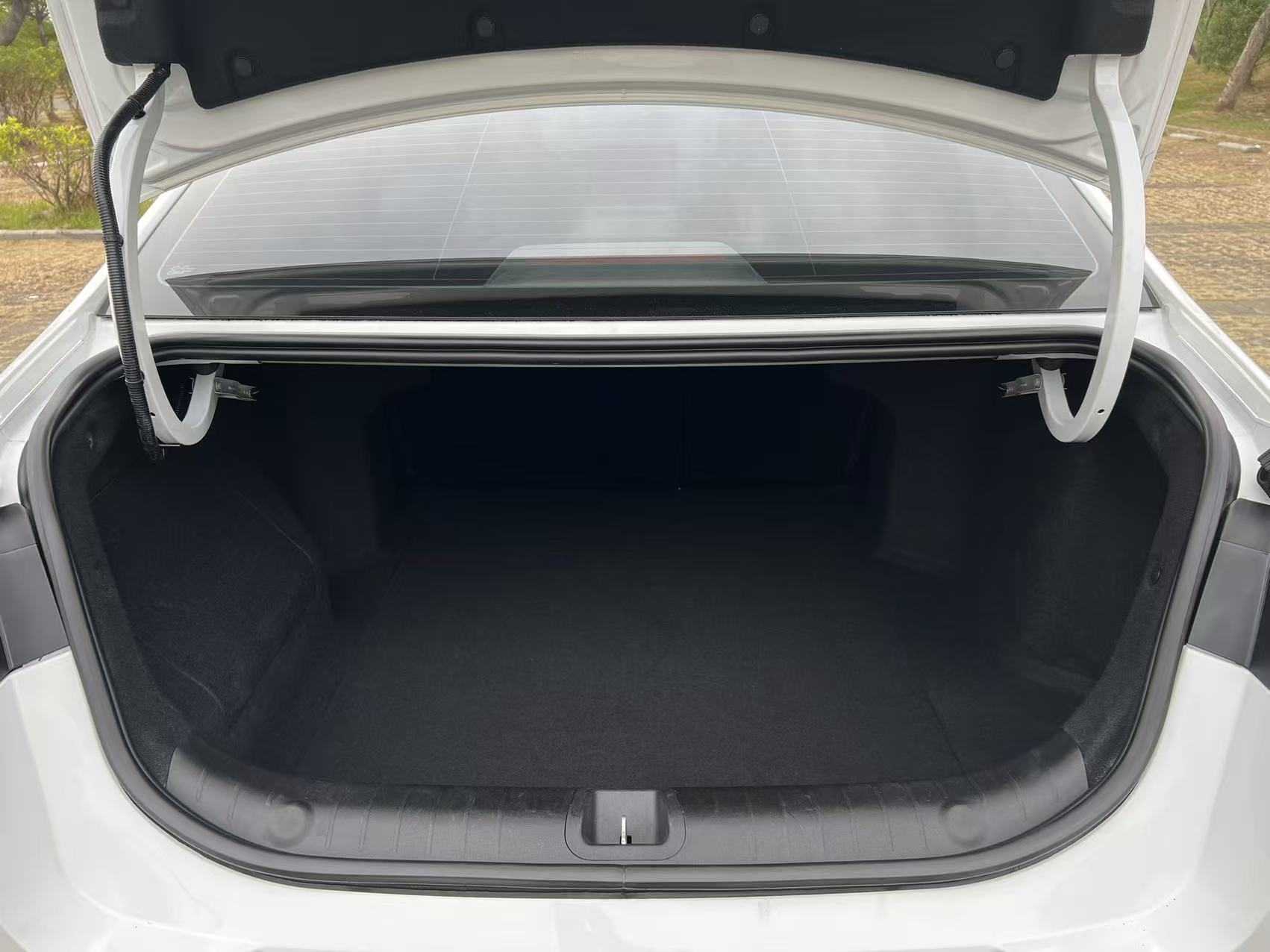 GEELY Emgrand L 2023 car image #14