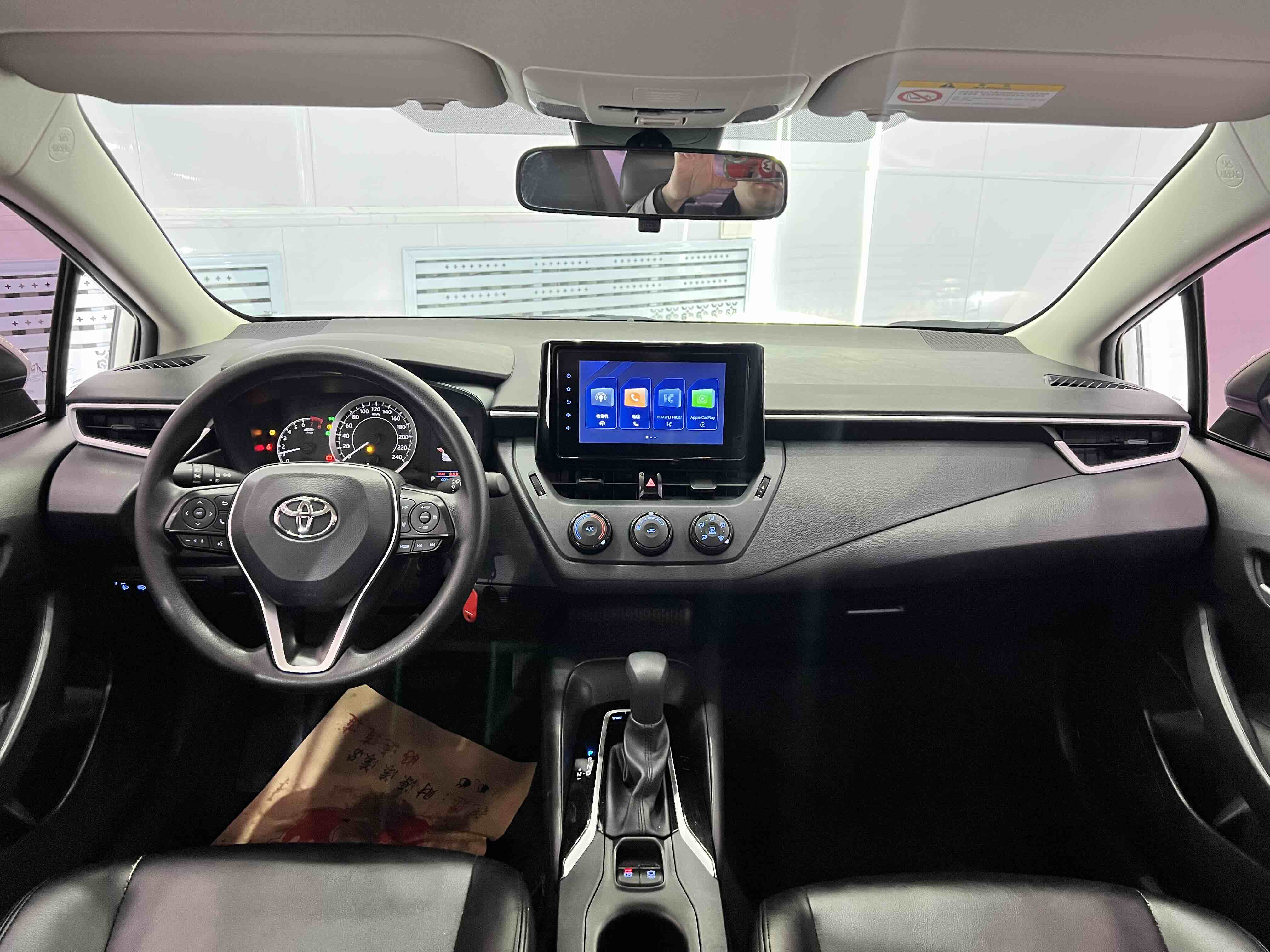 Toyota Corolla 2023 car image #14