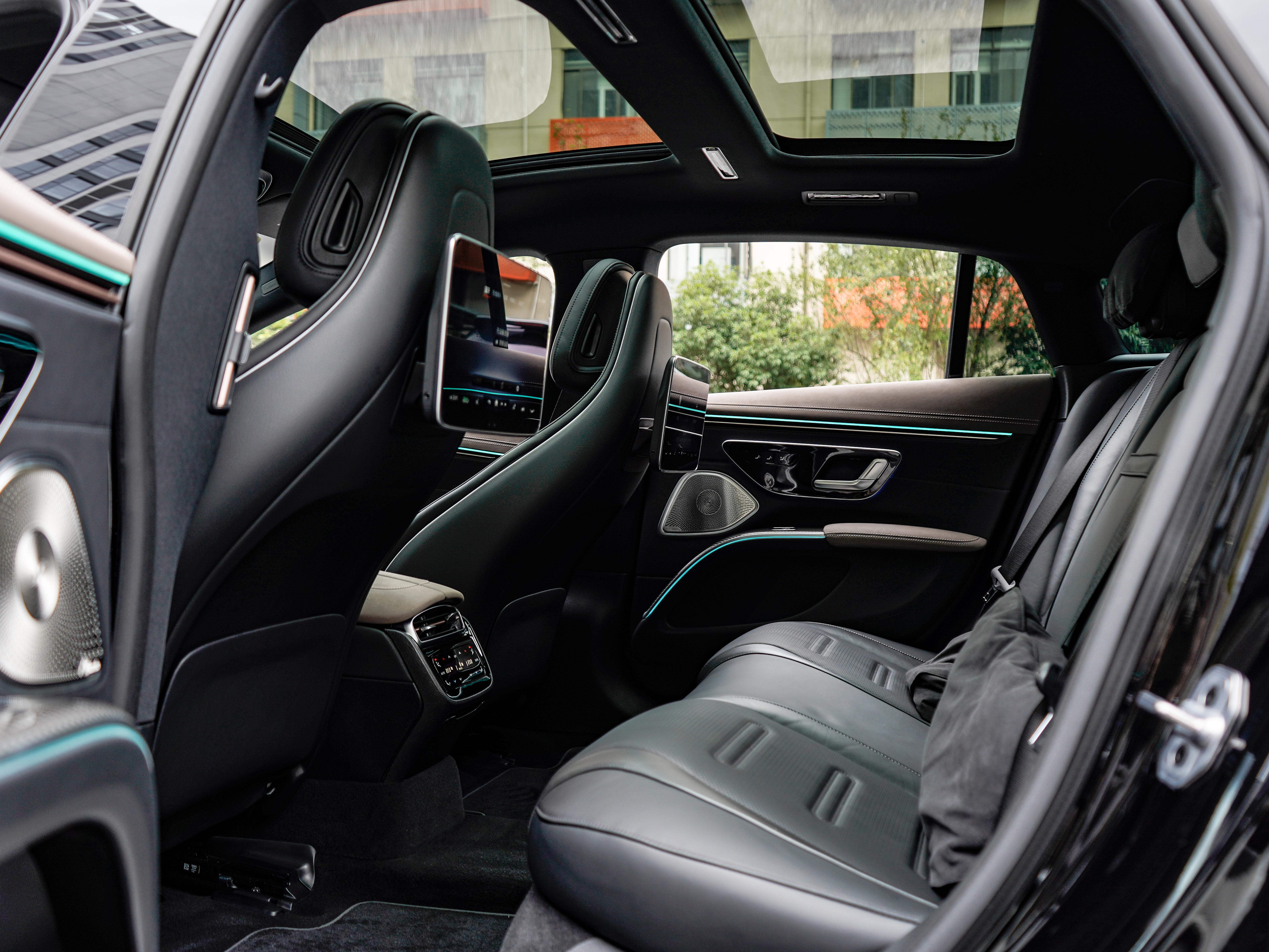 Mercedes-Benz EQS AMG 2023 imagen de coche #14