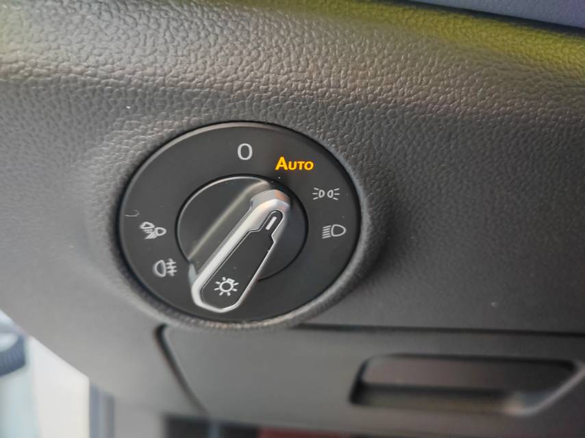 Volkswagen Sagitar 2022 car image #14