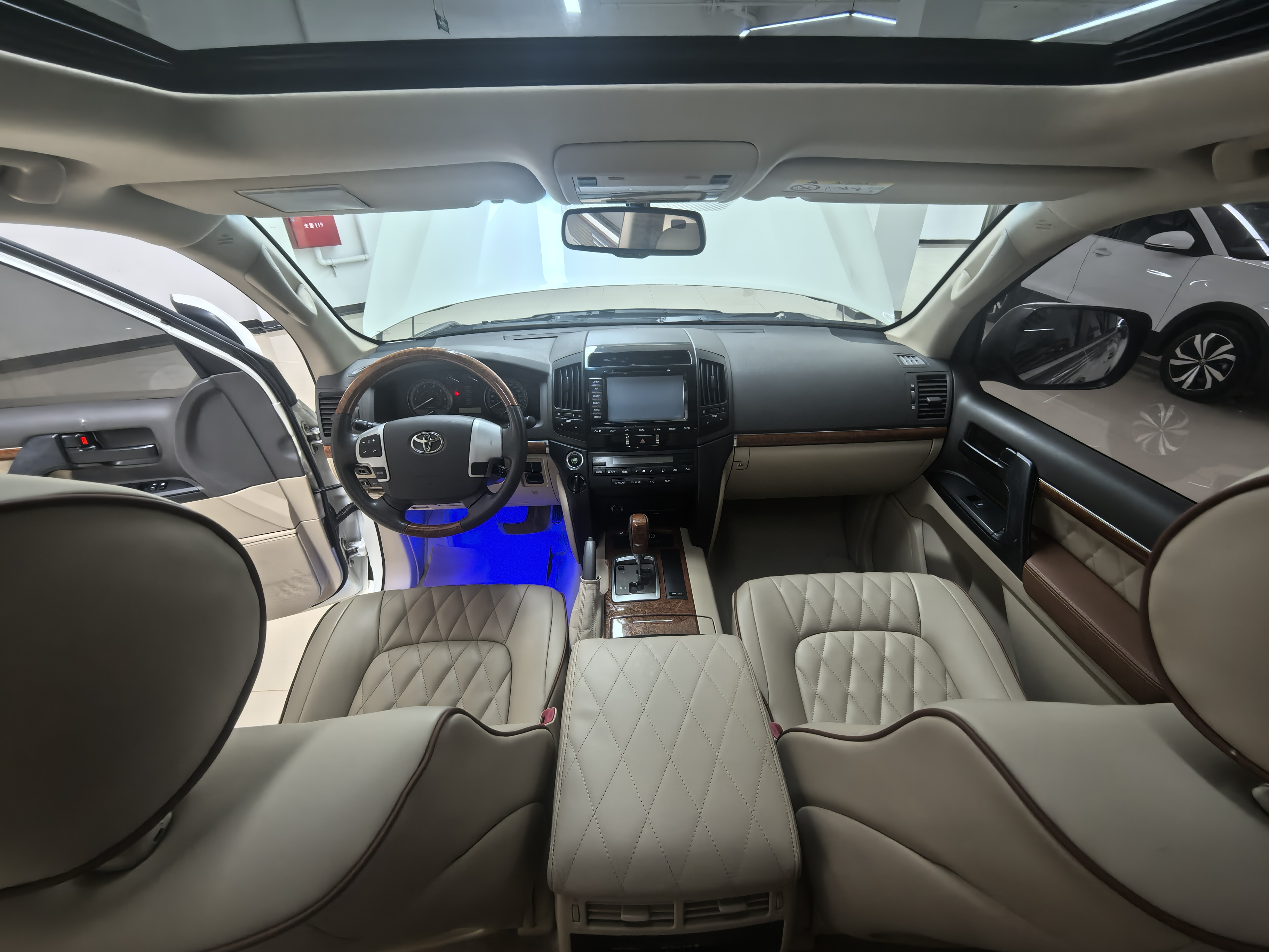 Toyota 2015 #14 Toyota 2015 car image #14