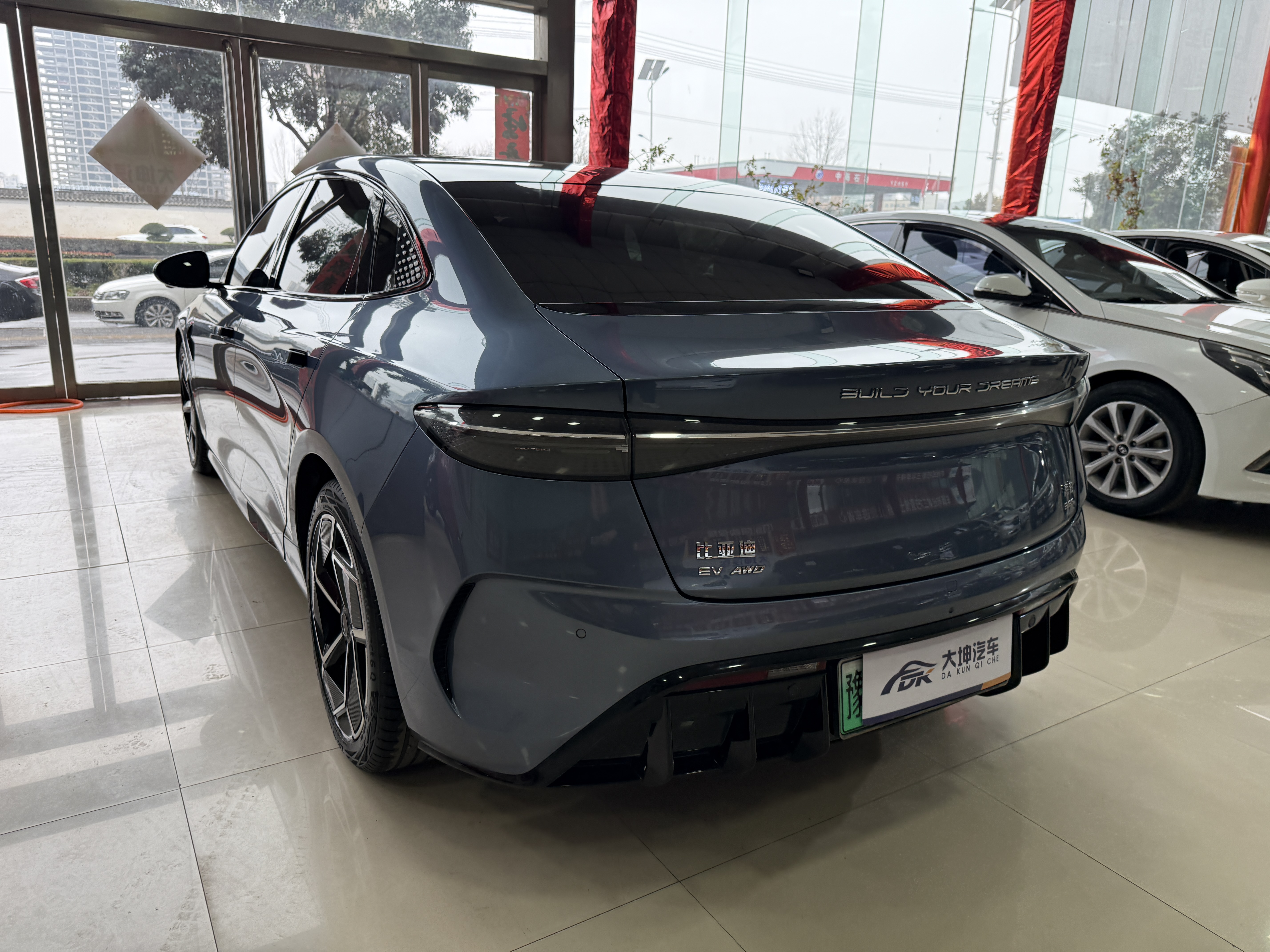 BYD Seal 2023 immagine di auto #14