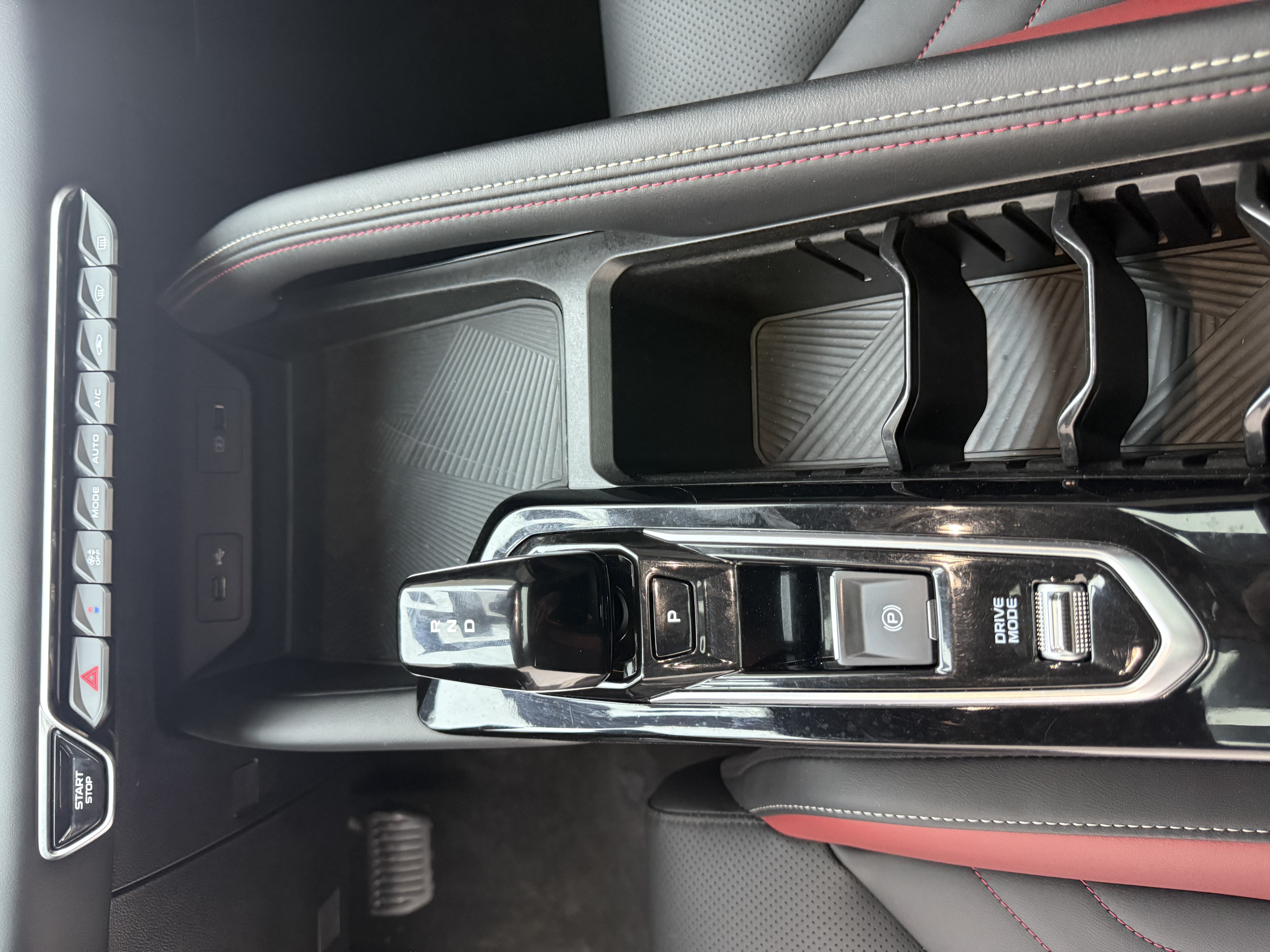 Coolray 2023 immagine di auto #14
