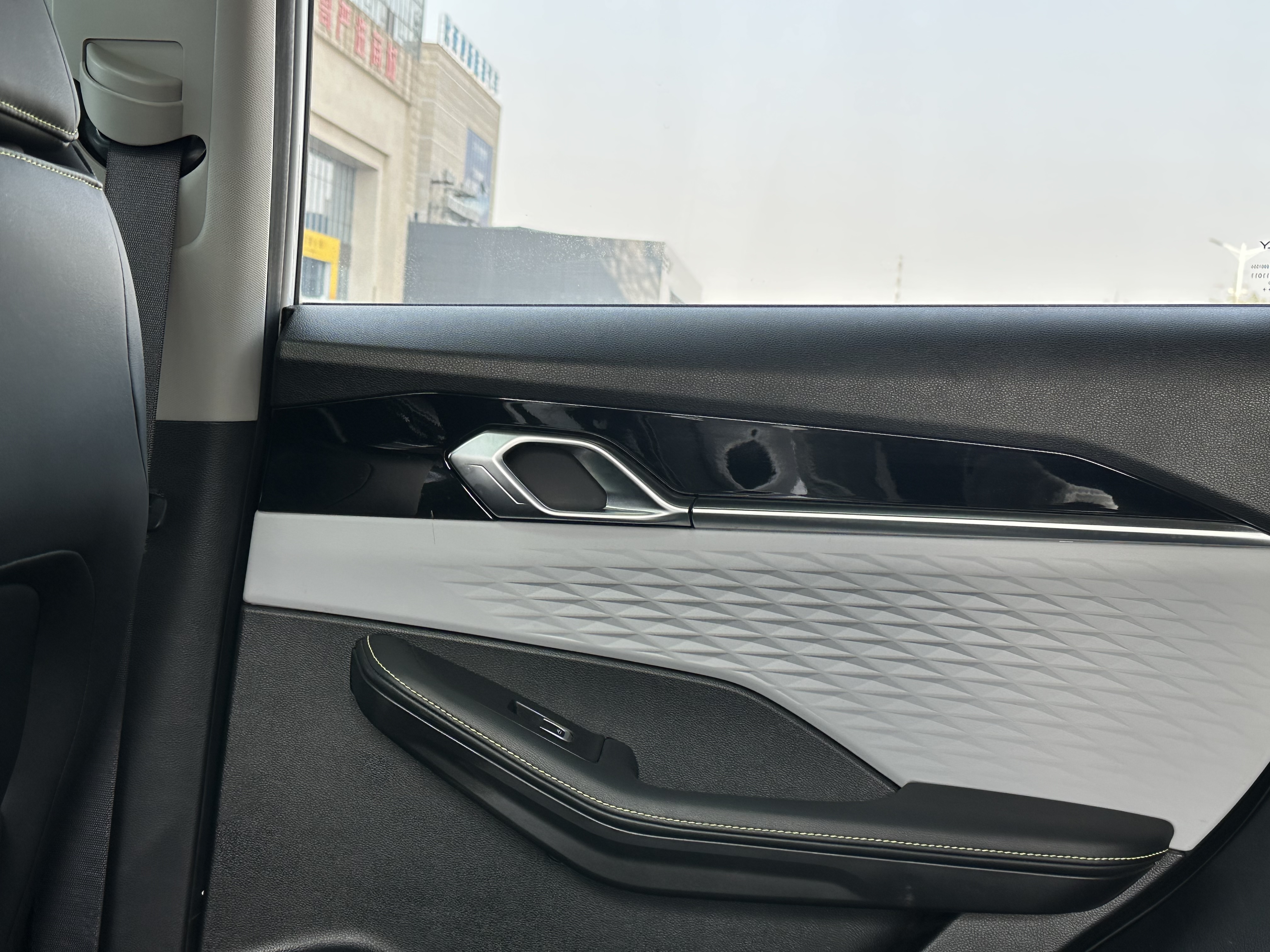GEELY Coolray 2023 #14 GEELY Coolray 2023 car image #14