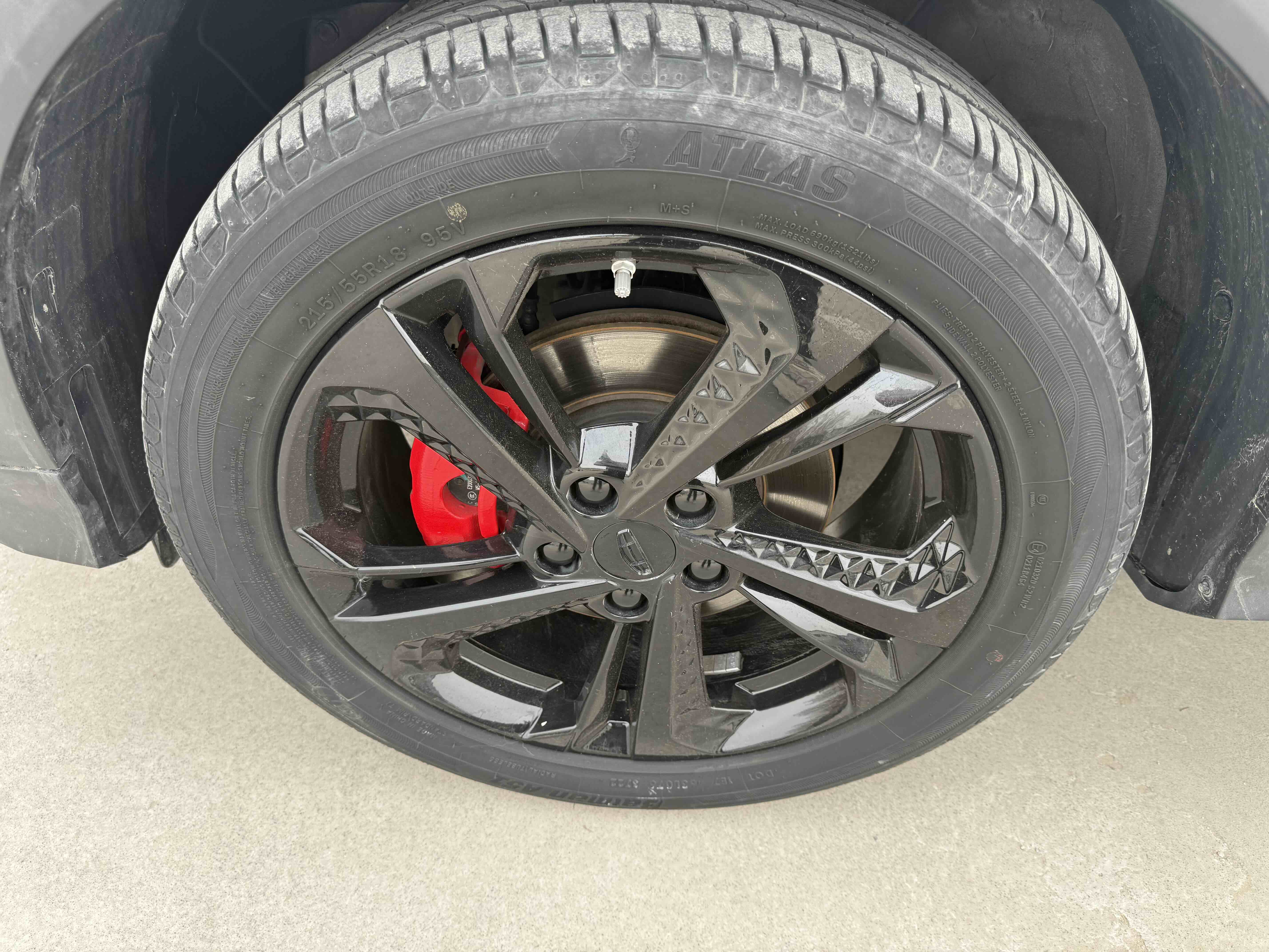 GEELY Coolray 2022 #14 GEELY Coolray 2022 car image #14