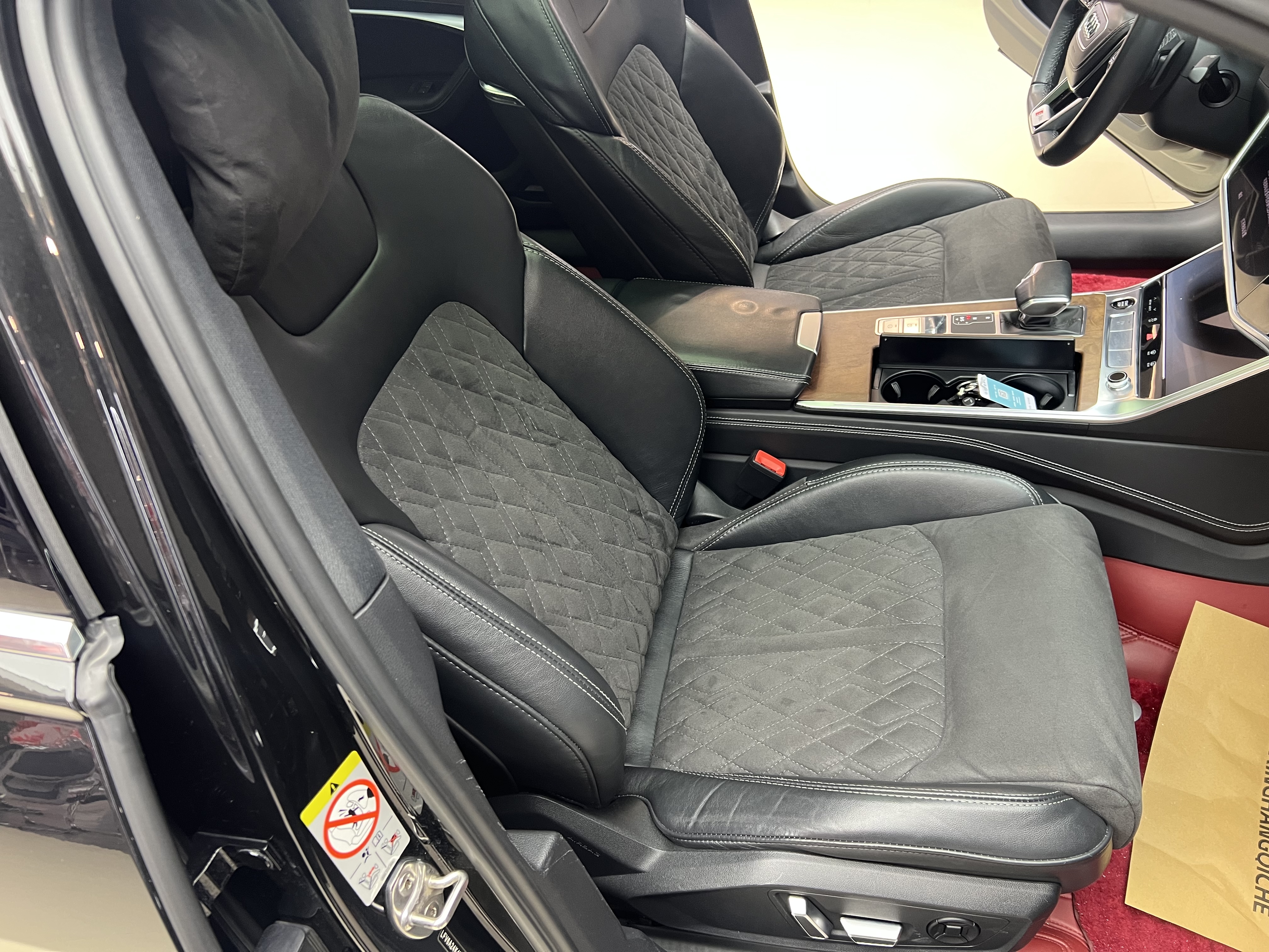 Audi A6L 2023 immagine di auto #14