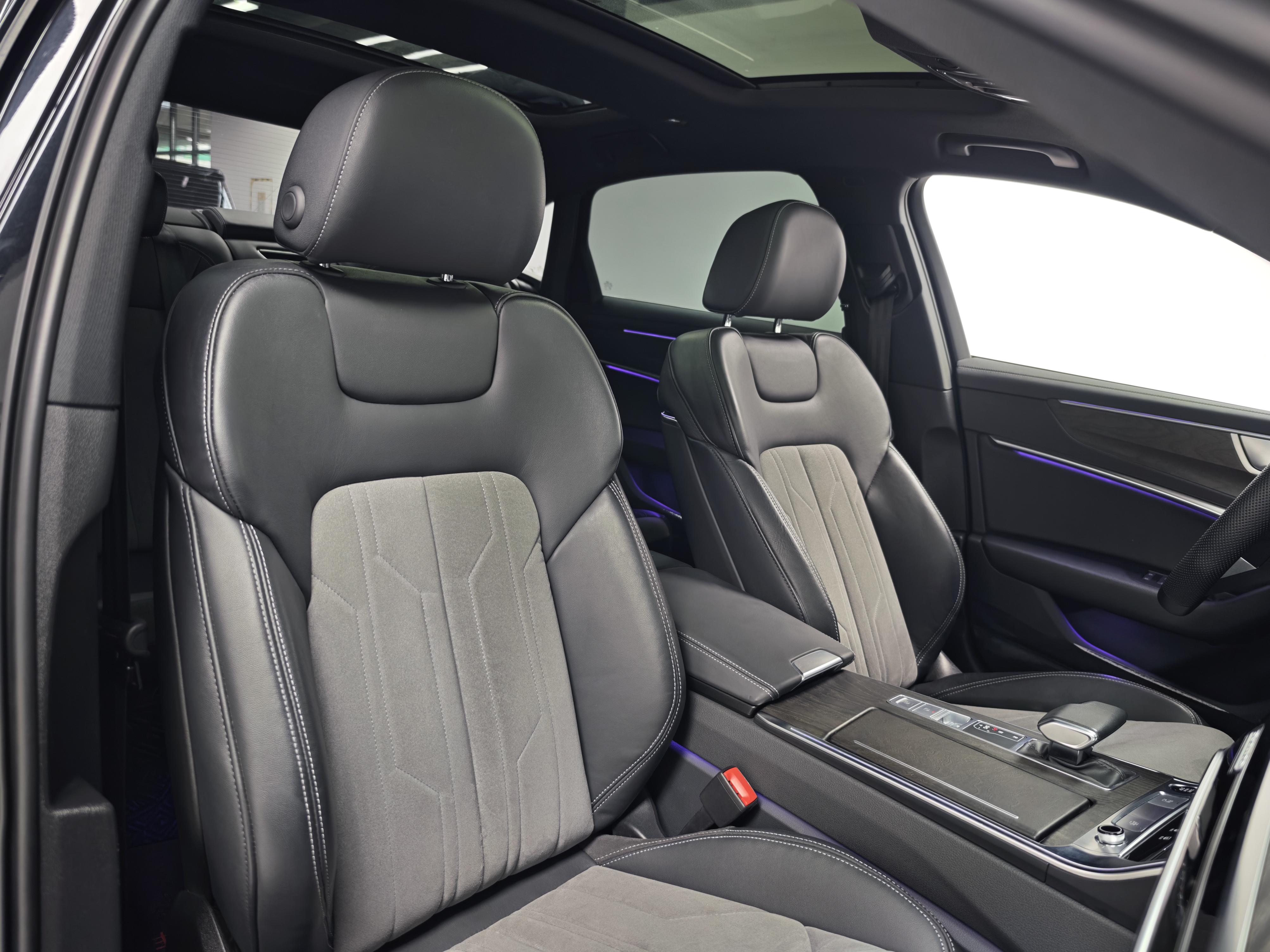 Audi A6L 2023 #14 Audi A6L 2023 car image #14