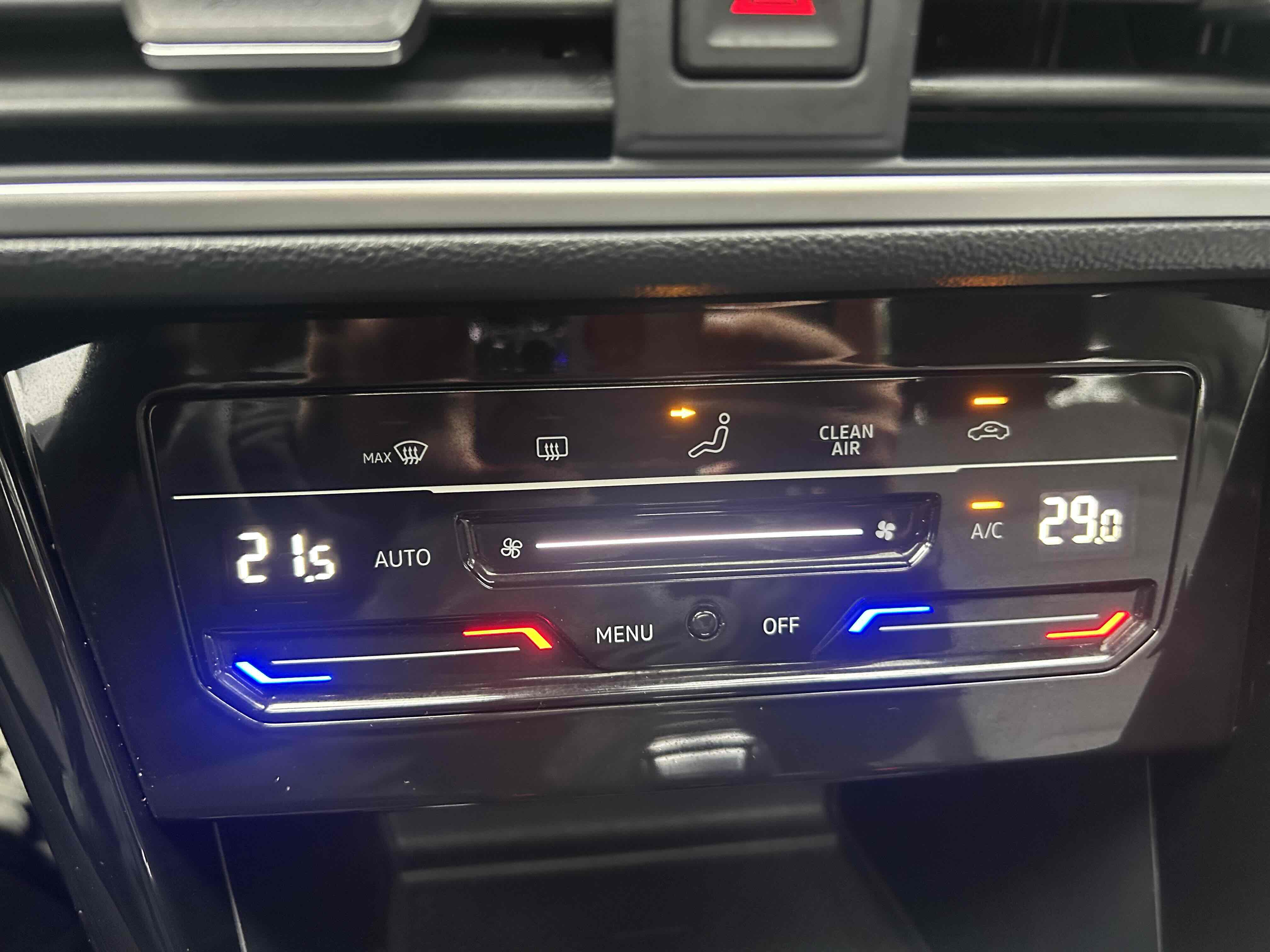 Volkswagen Tayron X 2023 #14 Volkswagen Tayron X 2023 car image #14