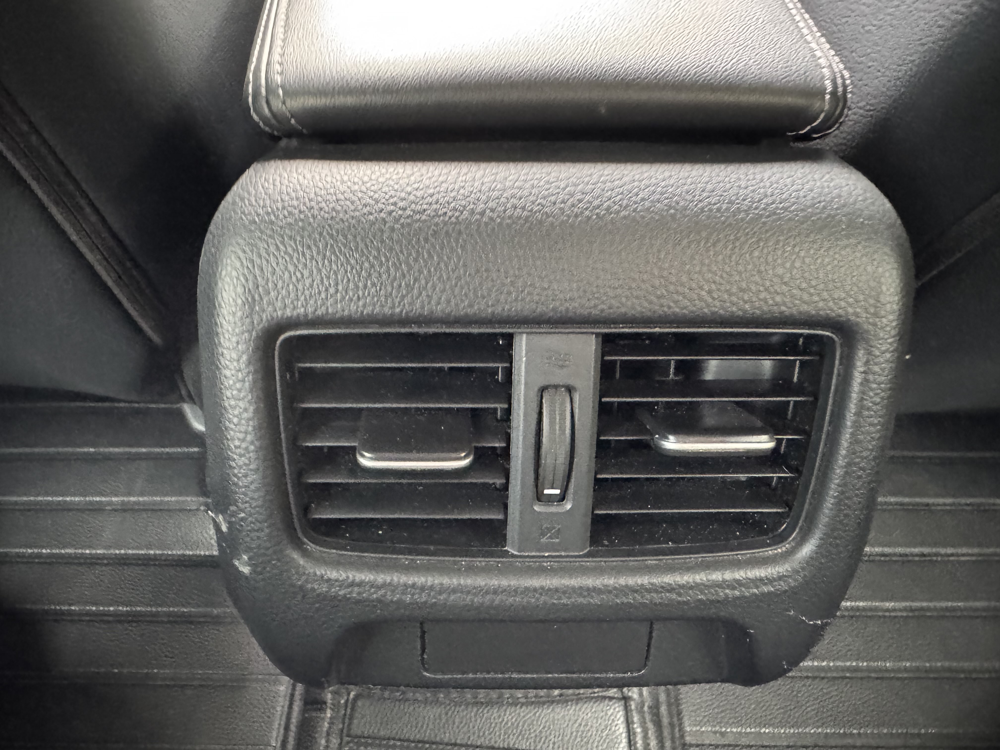 Honda ZR-V 2024 car image #14