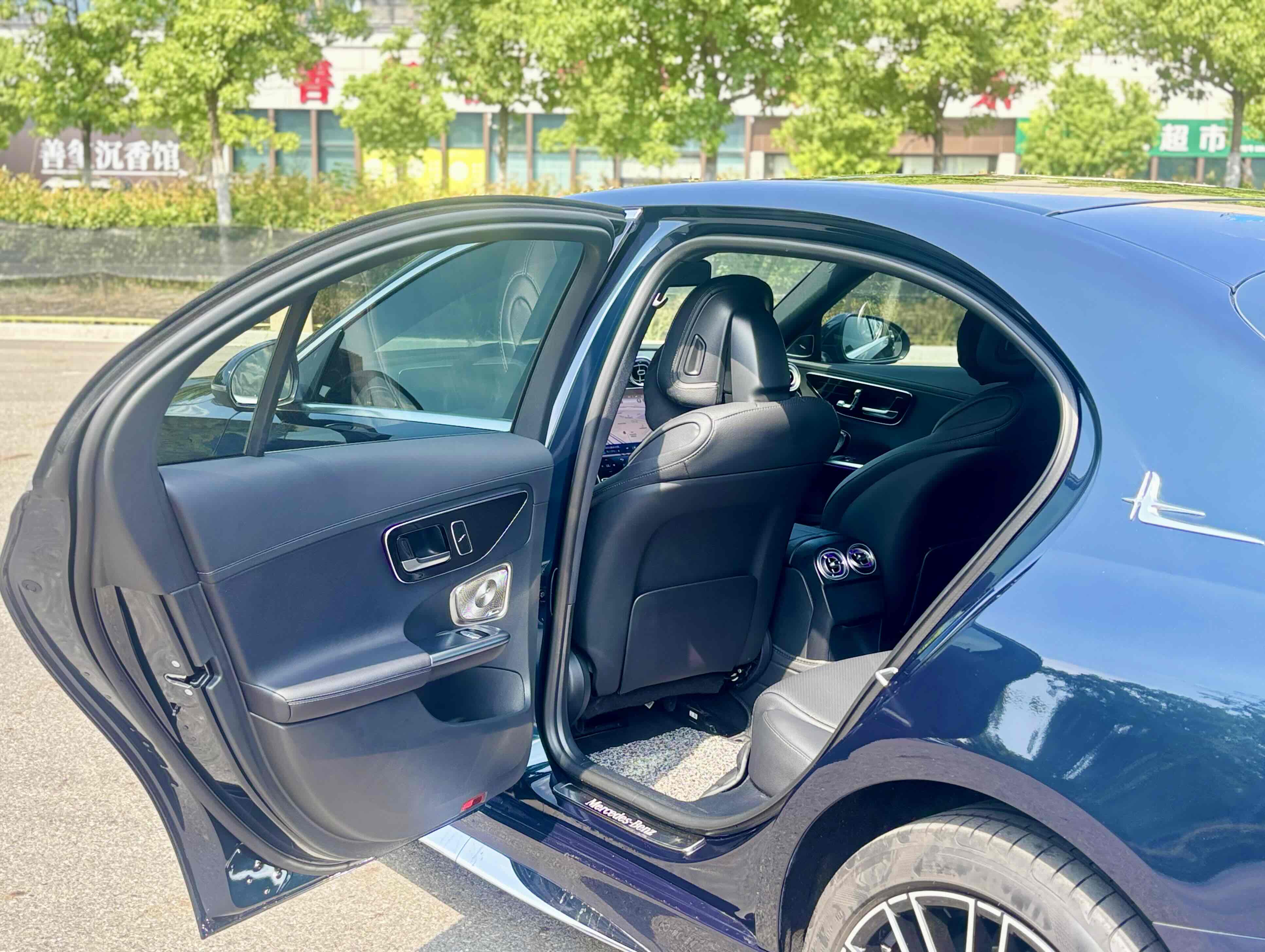 Mercedes-Benz C Class 2023 #14 Mercedes-Benz C Class 2023 car image #14