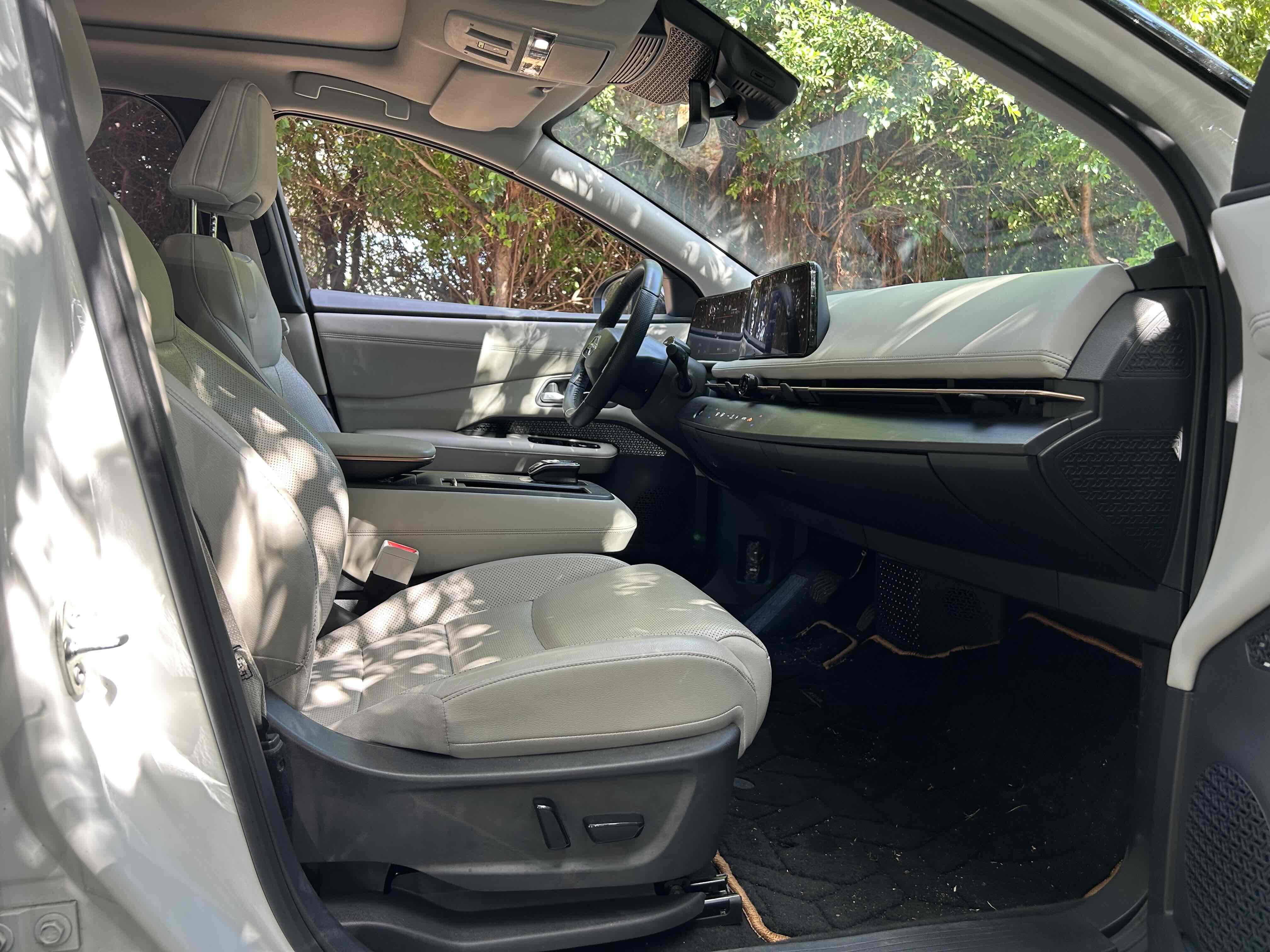 日产 ARIYA艾睿雅 2022 汽车图片 #14