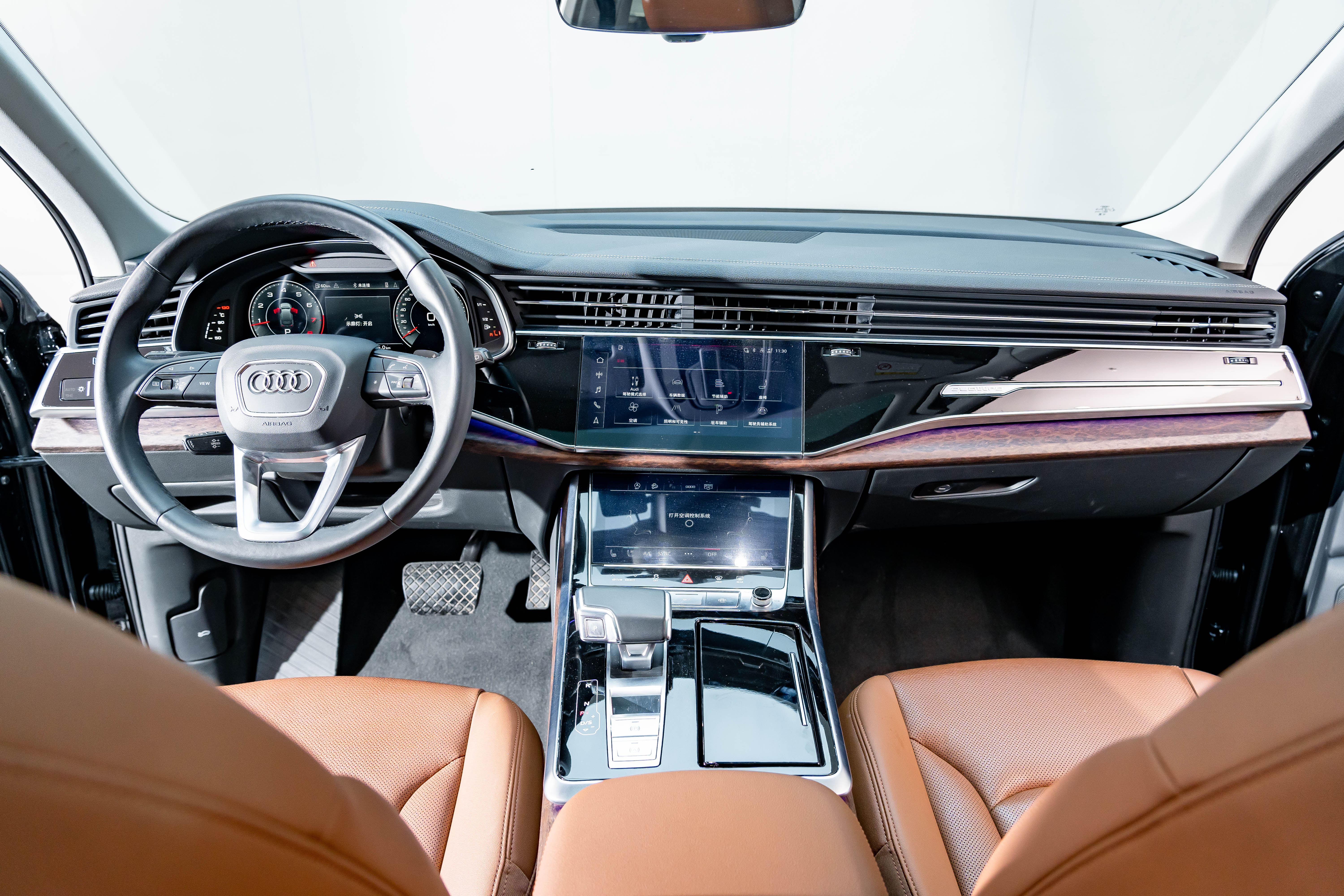 Audi Q7 2023 #14 Audi Q7 2023 car image #14