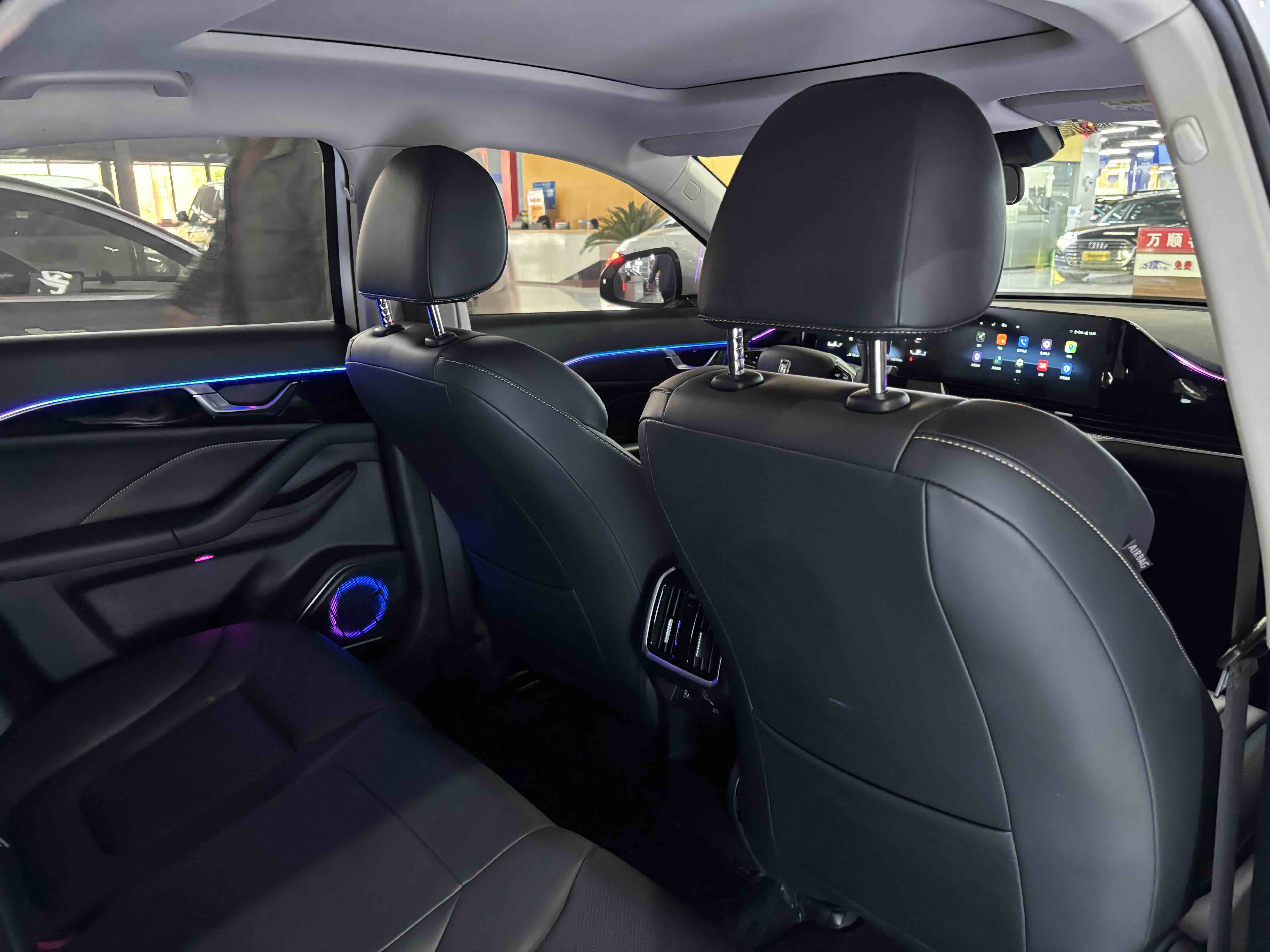2024 car image #14