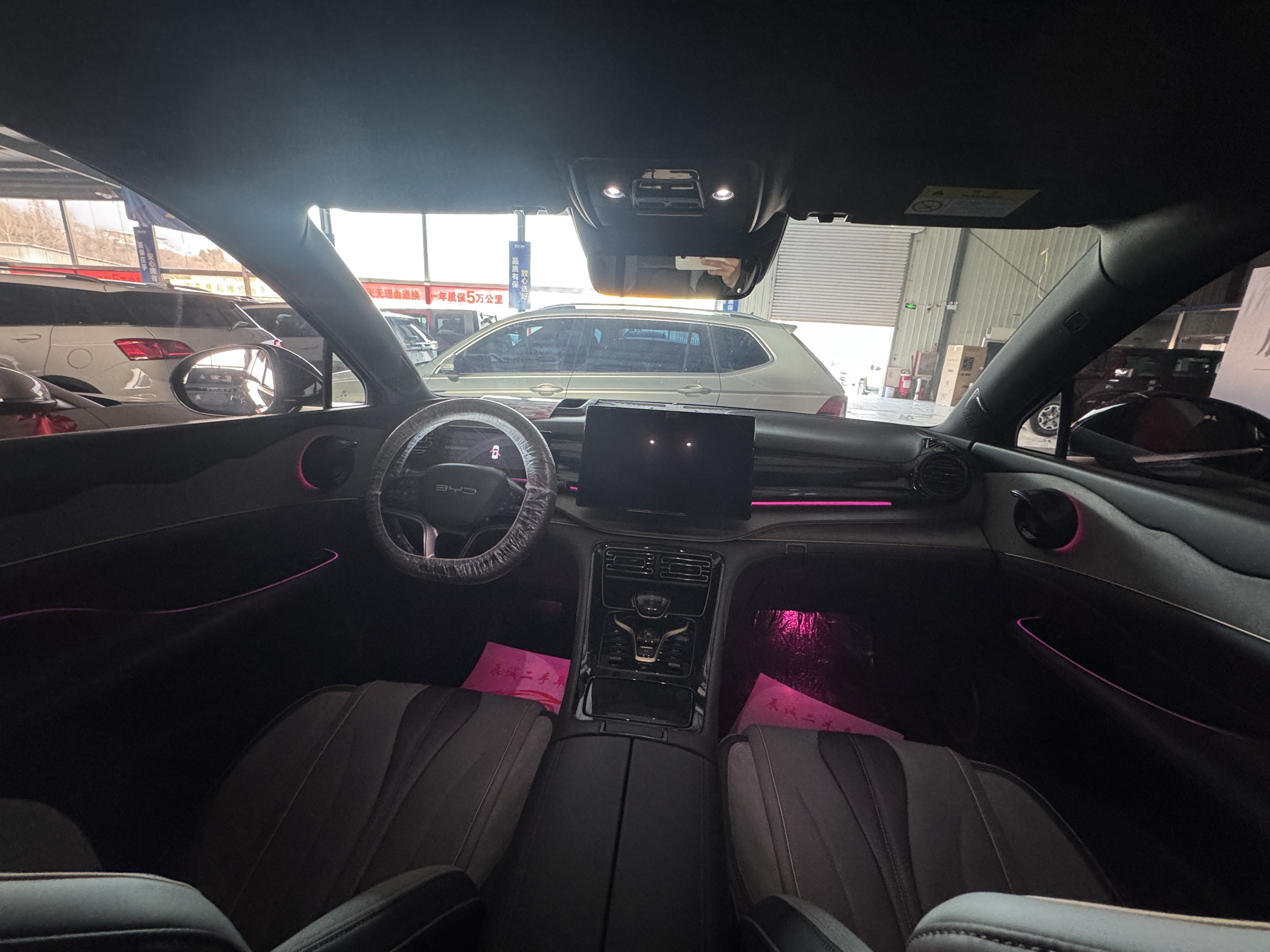 BYD Frigate 07 2023 #14 BYD Frigate 07 2023 car image #14