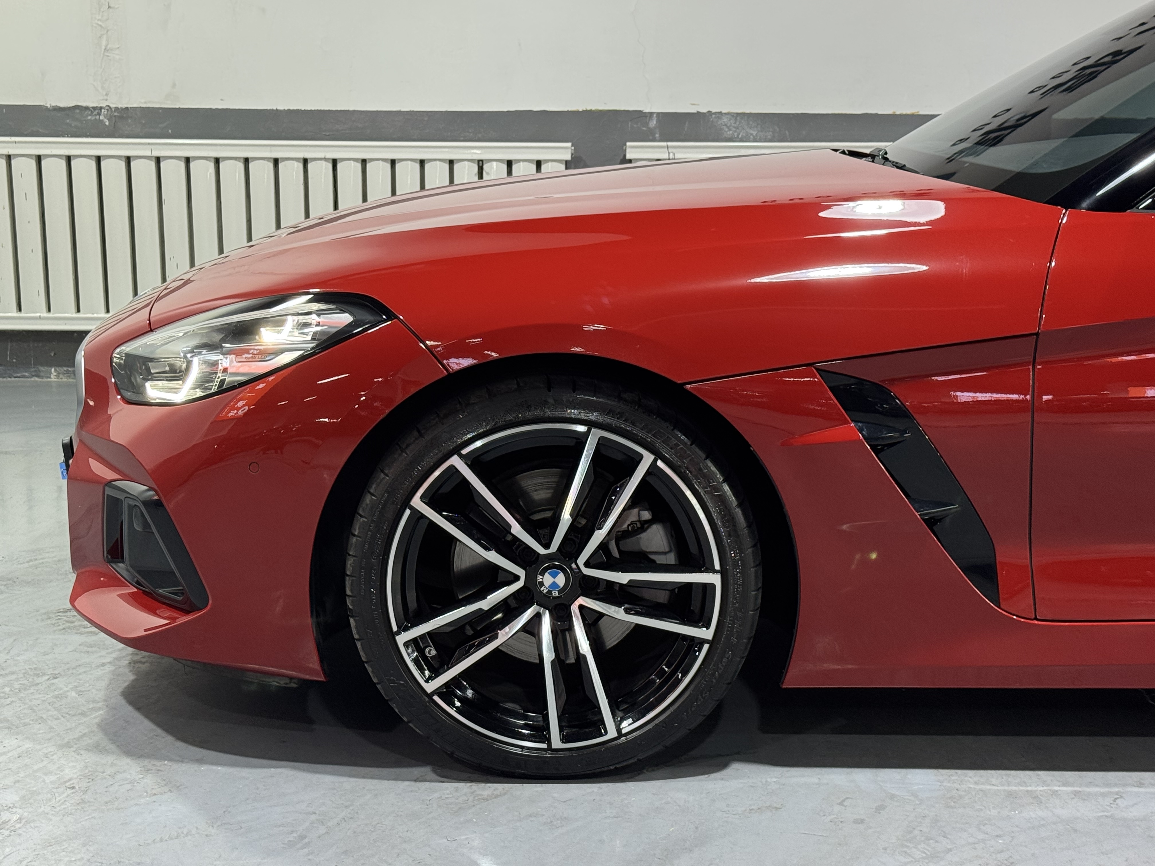 BMW Z4 M40i 2023 car image #14