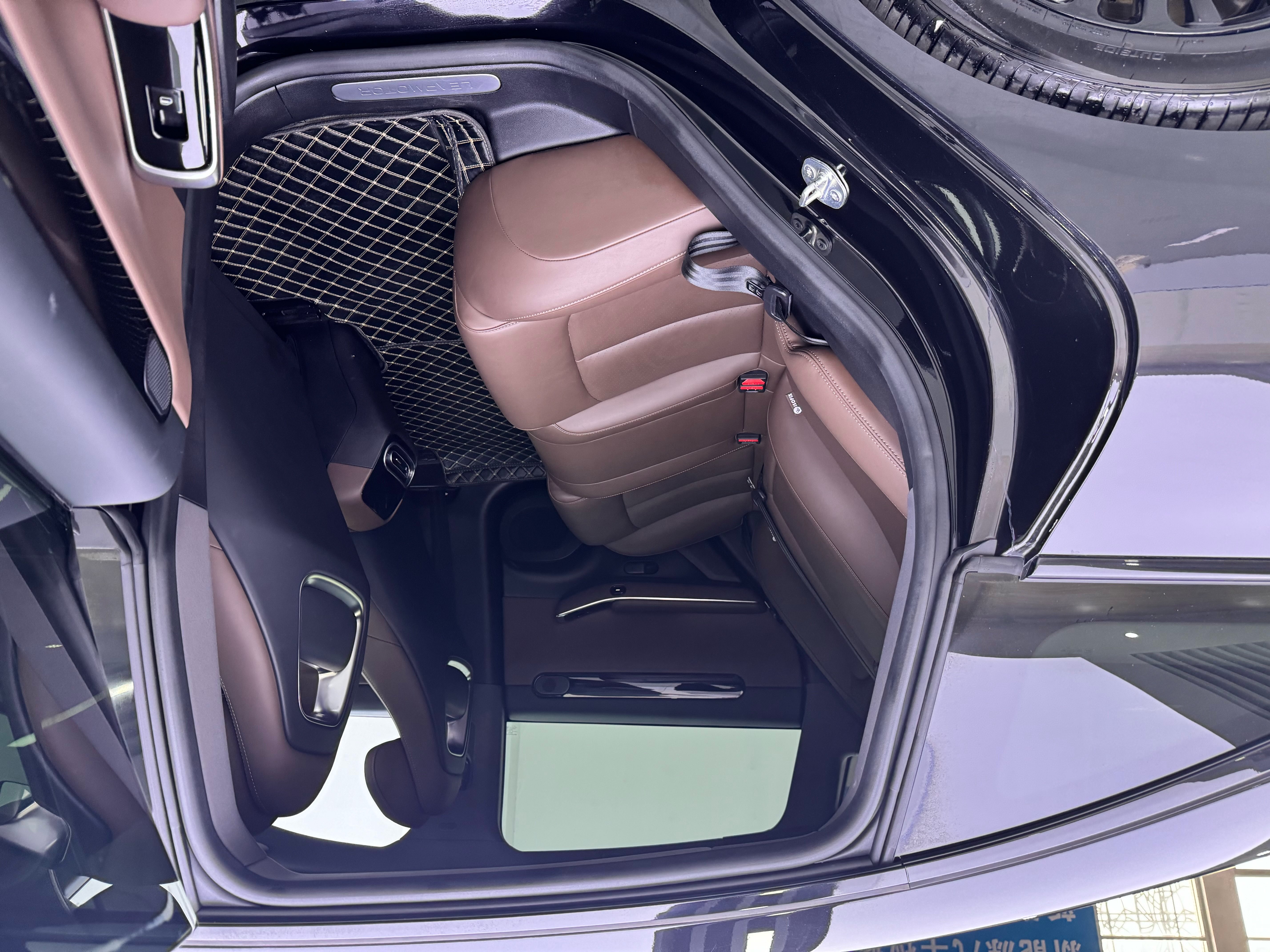 零跑汽车 零跑C01 2023 汽车图片 #14