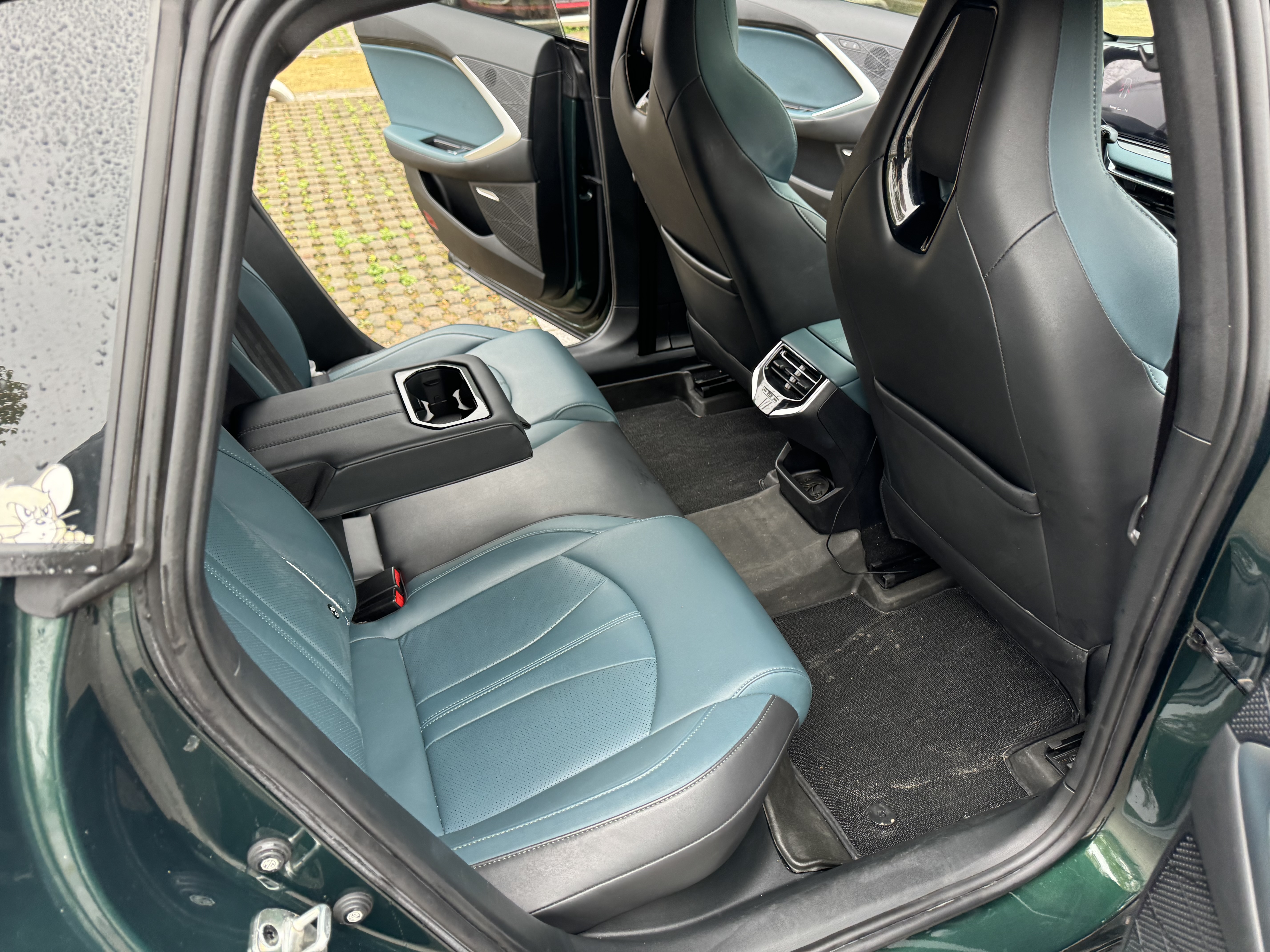 MG 7 2023 car image #14