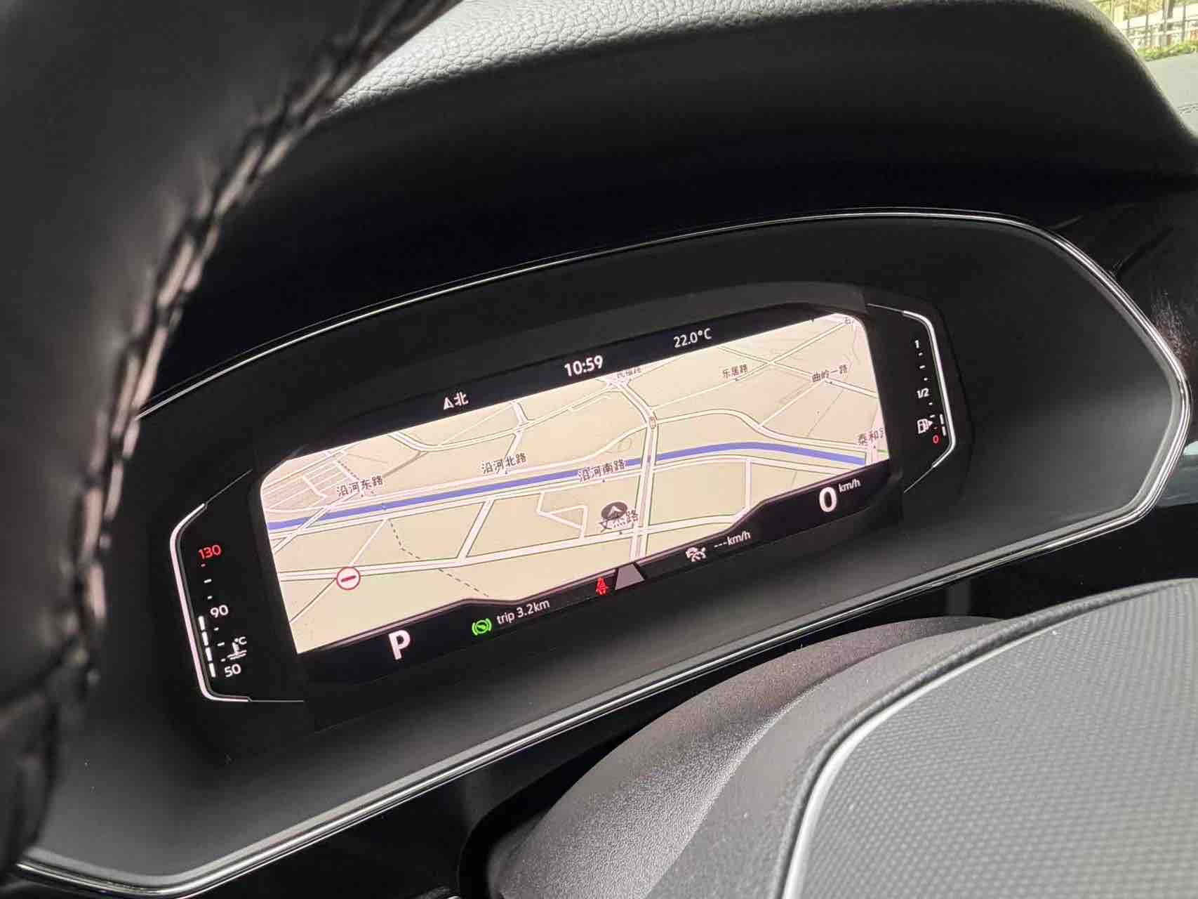 Volkswagen Passat 2023 car image #14