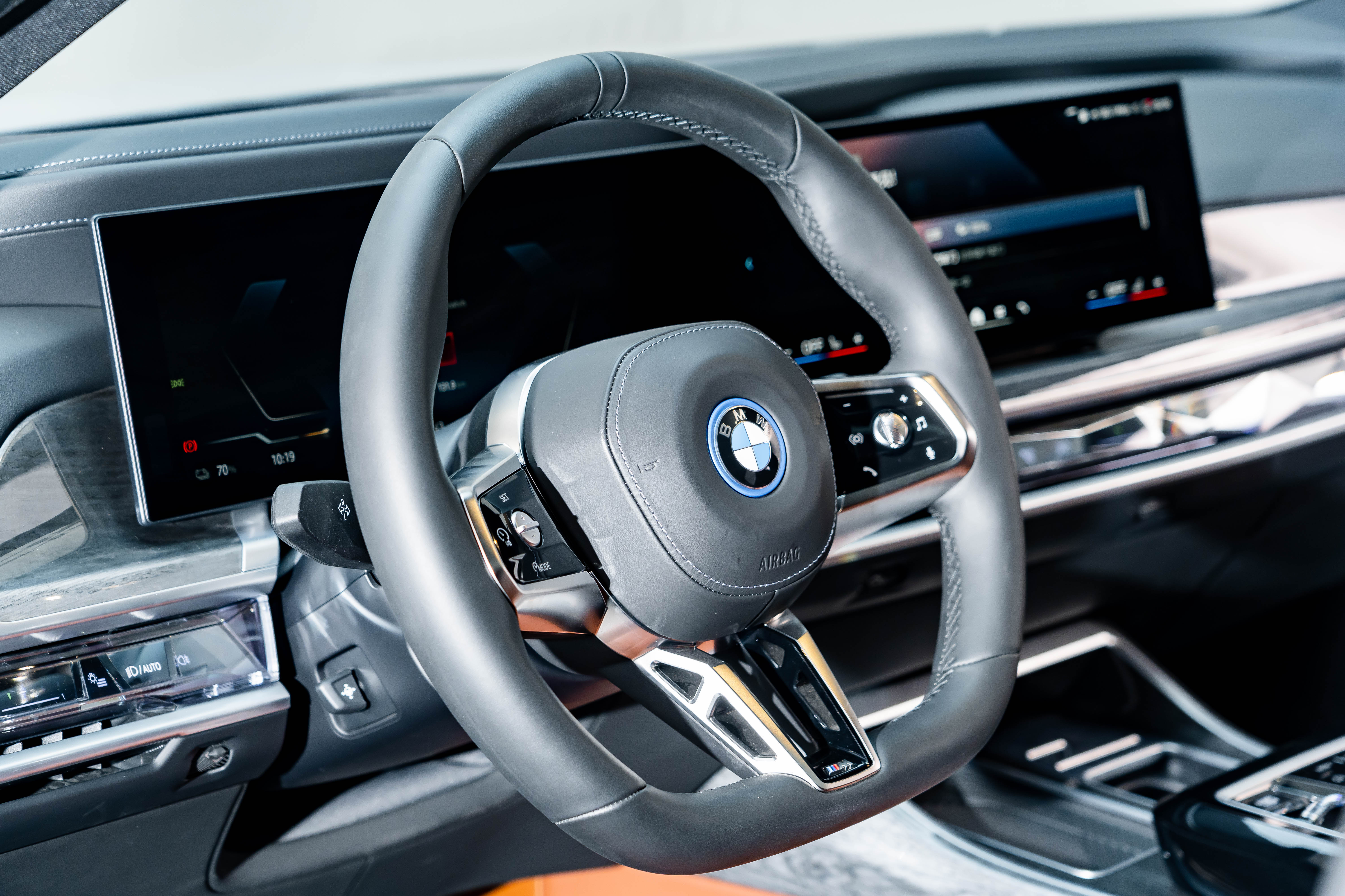 BMW i7 2025 #14 BMW i7 2025 car image #14