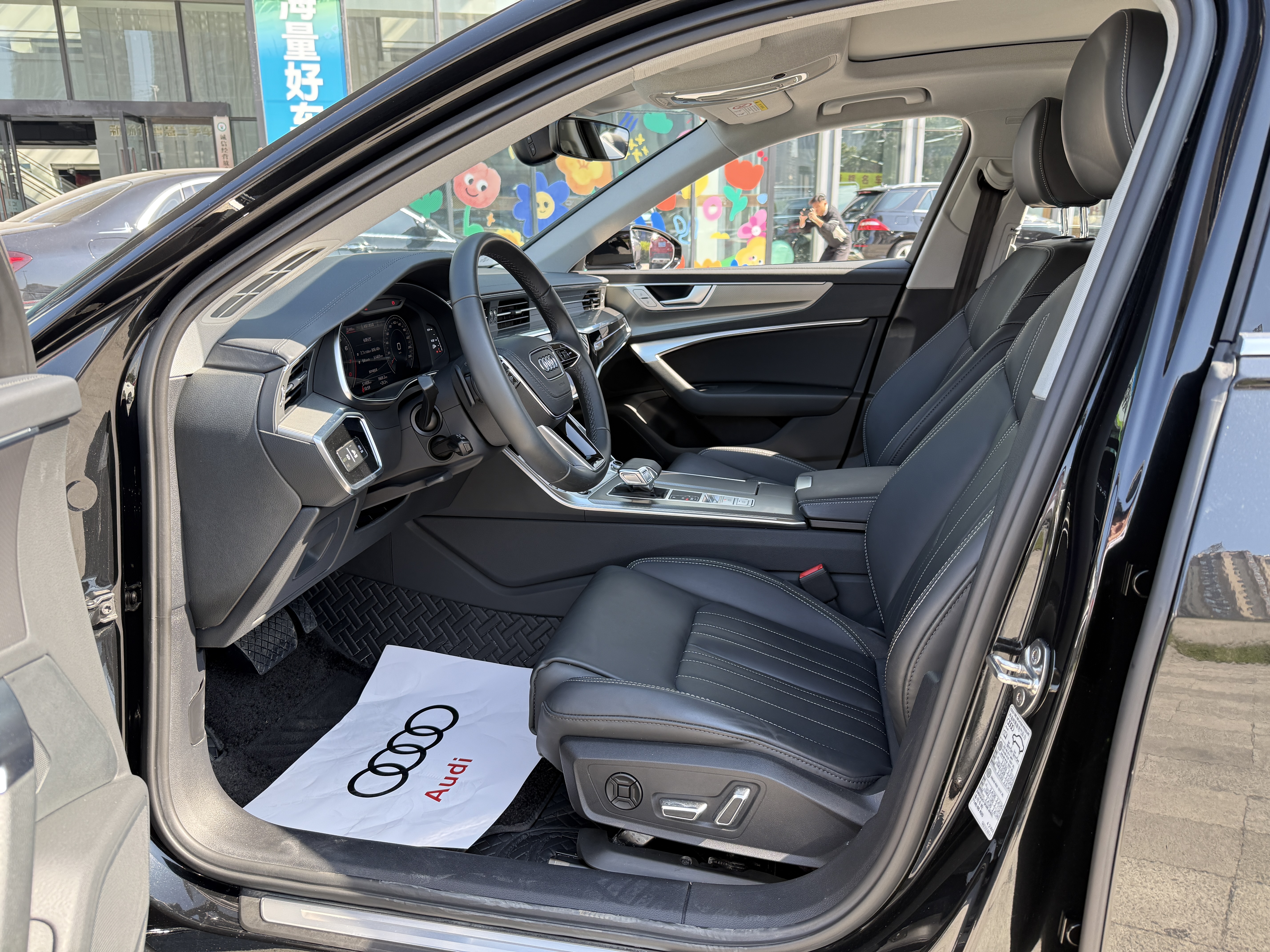 Audi A6L 2023 #14 Audi A6L 2023 car image #14