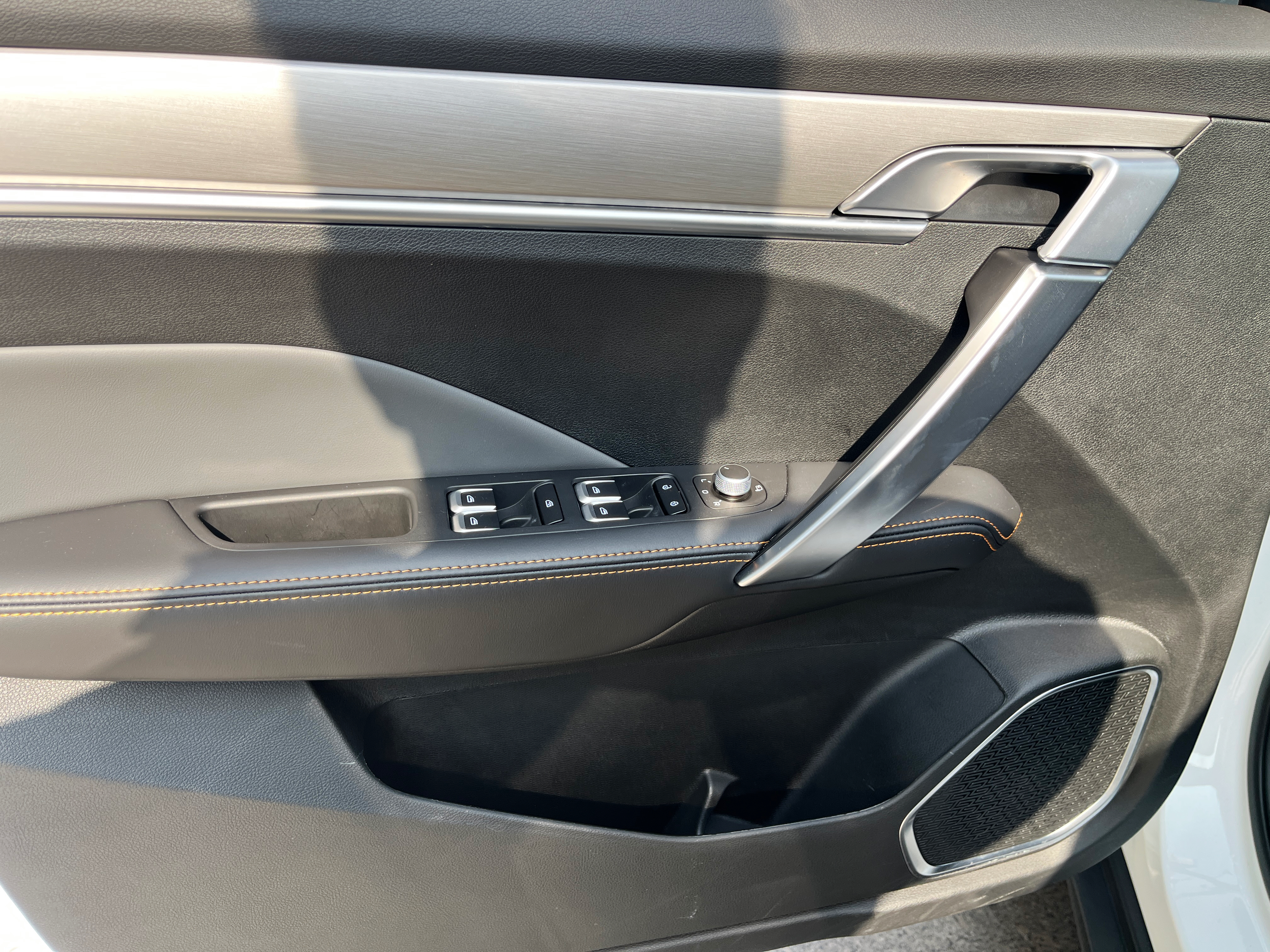 Coolray 2023 immagine di auto #14
