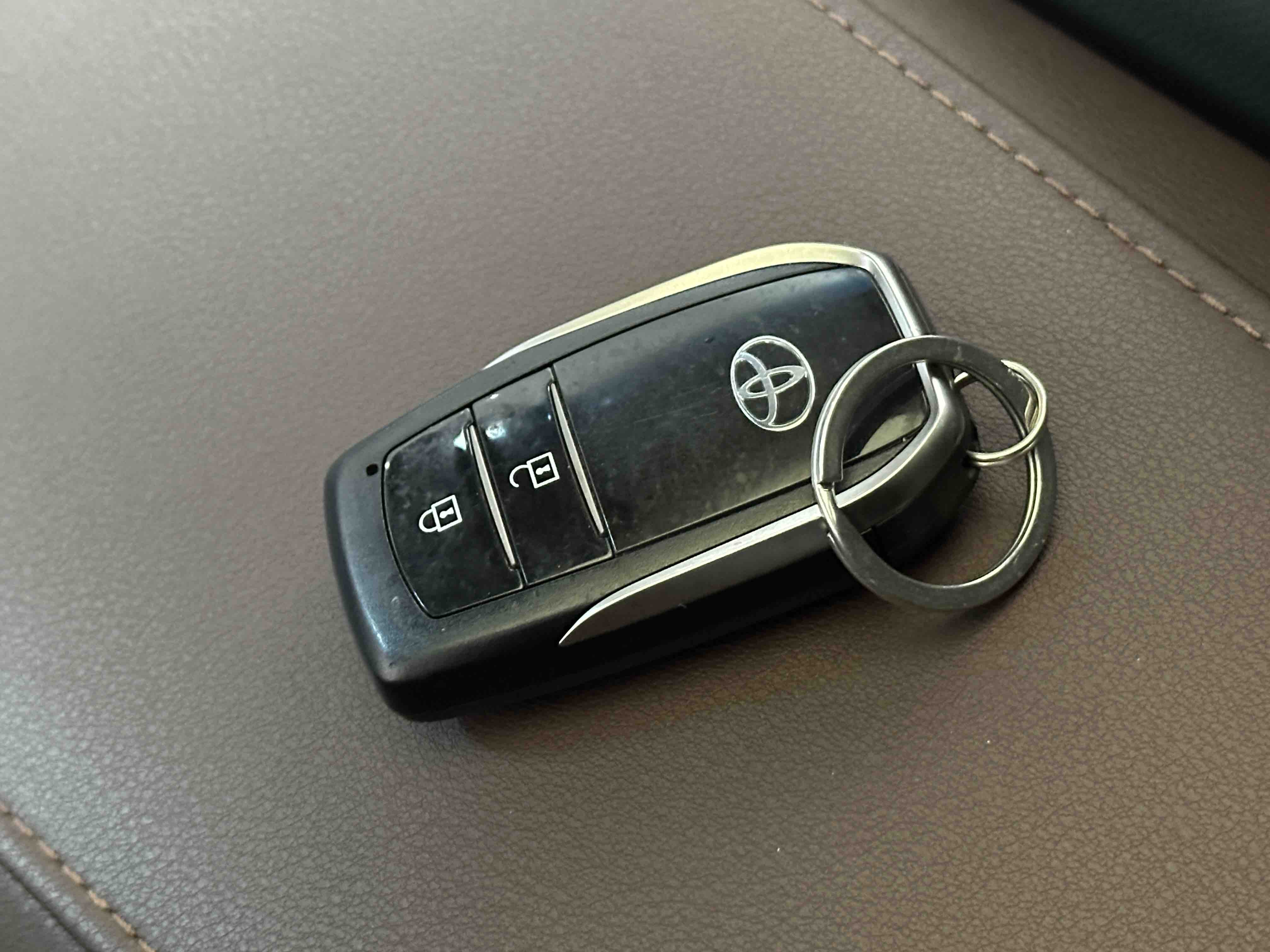 Toyota Harrier 2023 #14 Toyota Harrier 2023 car image #14