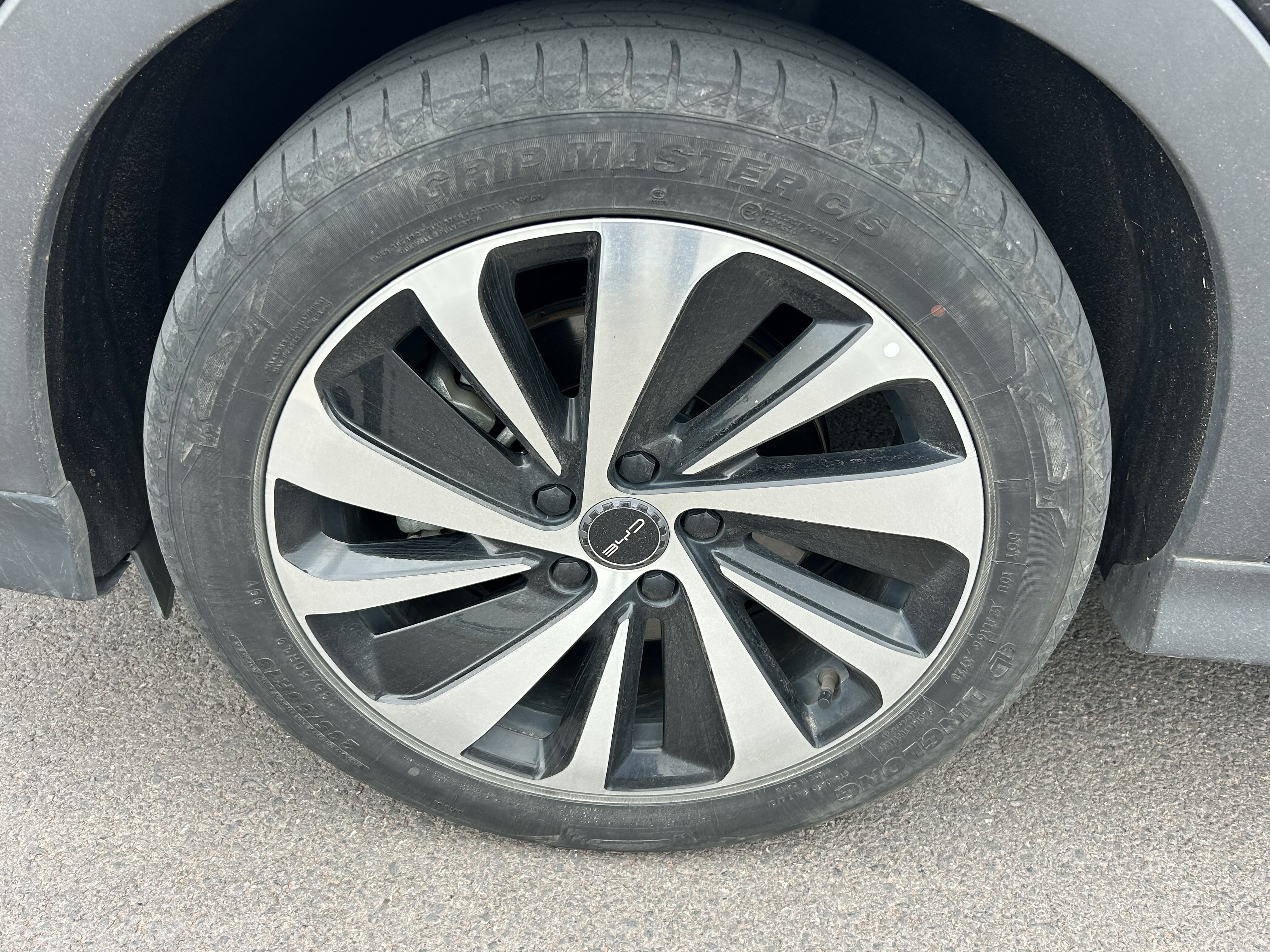 BYD Song Plus New Energy 2023 car image #14