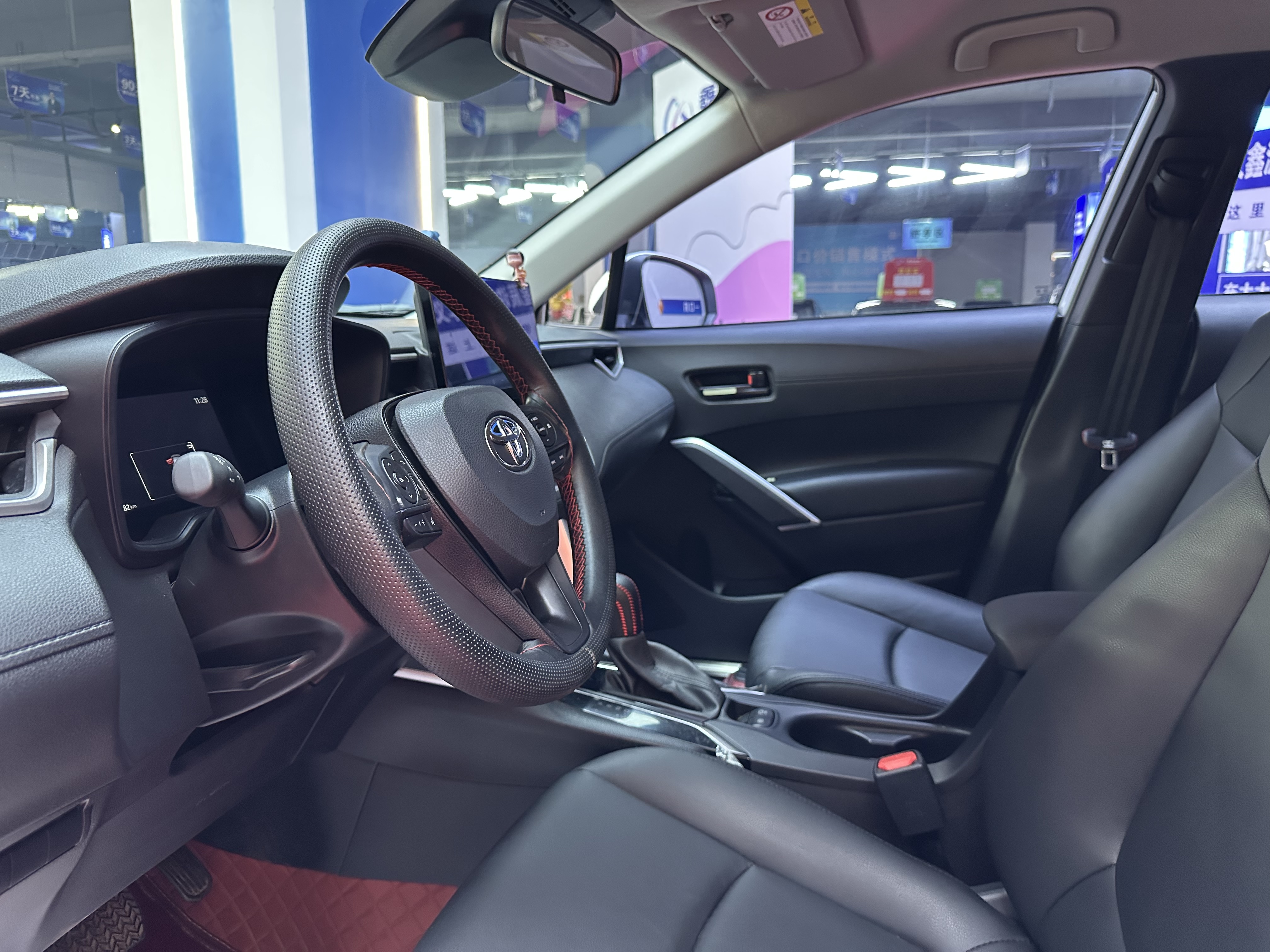 Toyota Corolla Cross 2024 car image #14