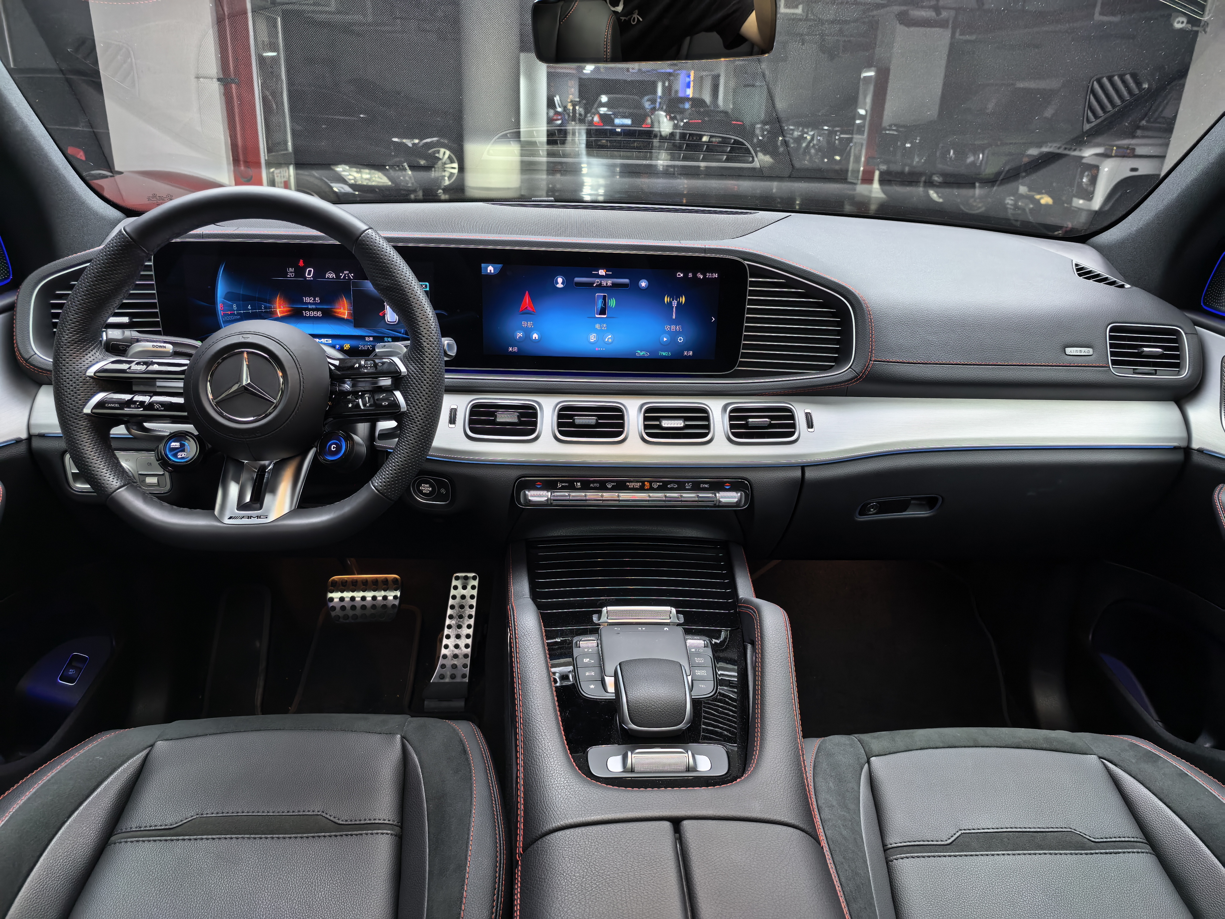 Mercedes-Benz GLE AMG 2024 #14 Mercedes-Benz GLE AMG 2024 car image #14