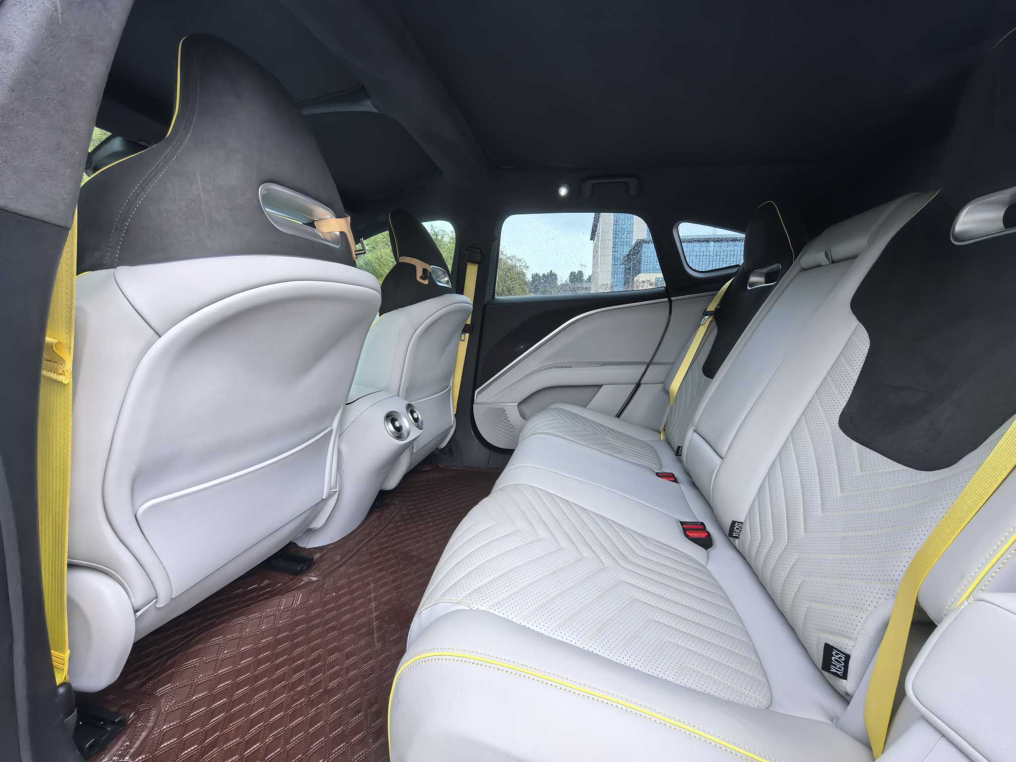 Avatr 11 2024 image de voiture #14