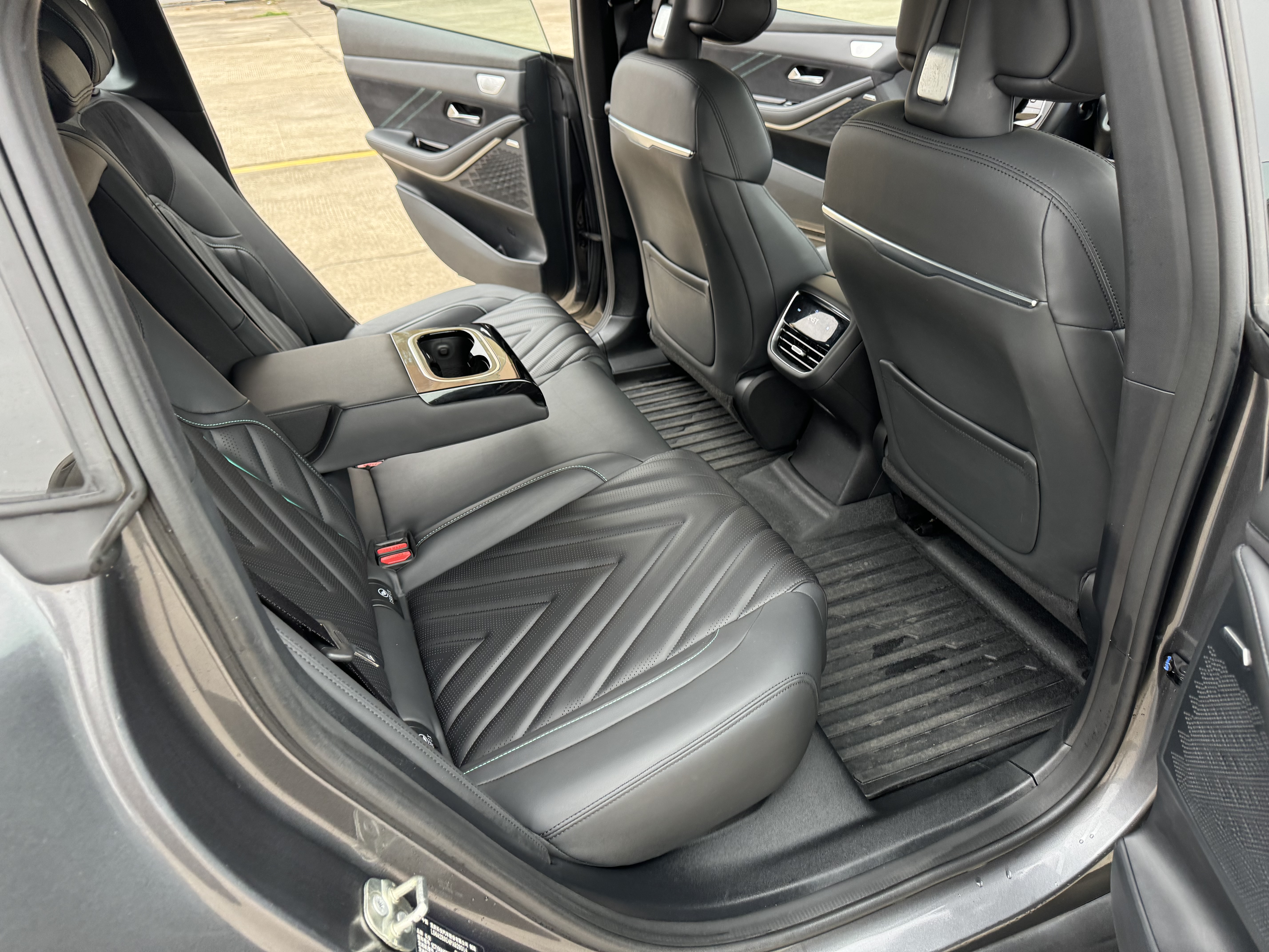 Deepal SL03 2023 car image #14