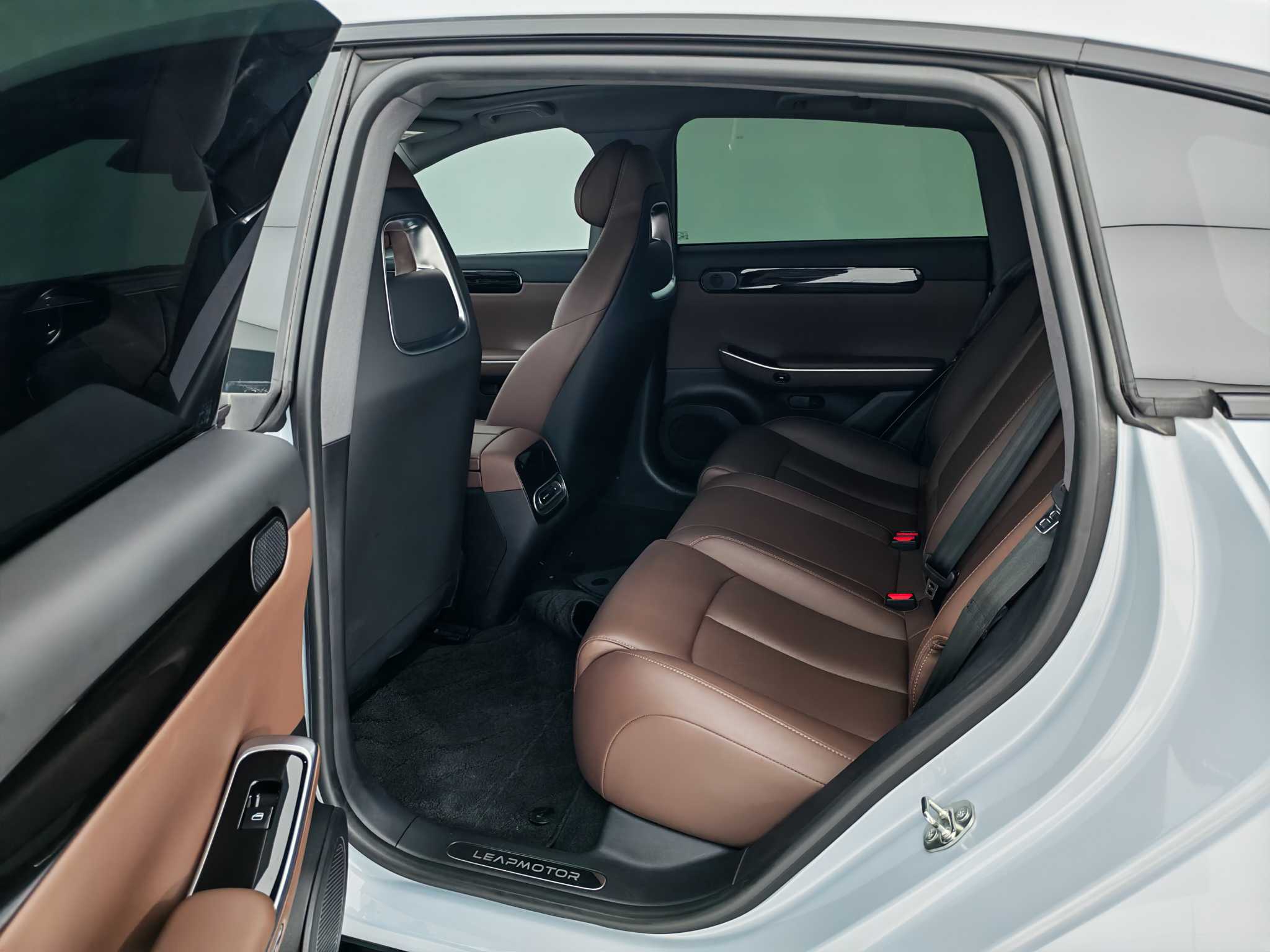 零跑汽车 零跑C01 2024 汽车图片 #14