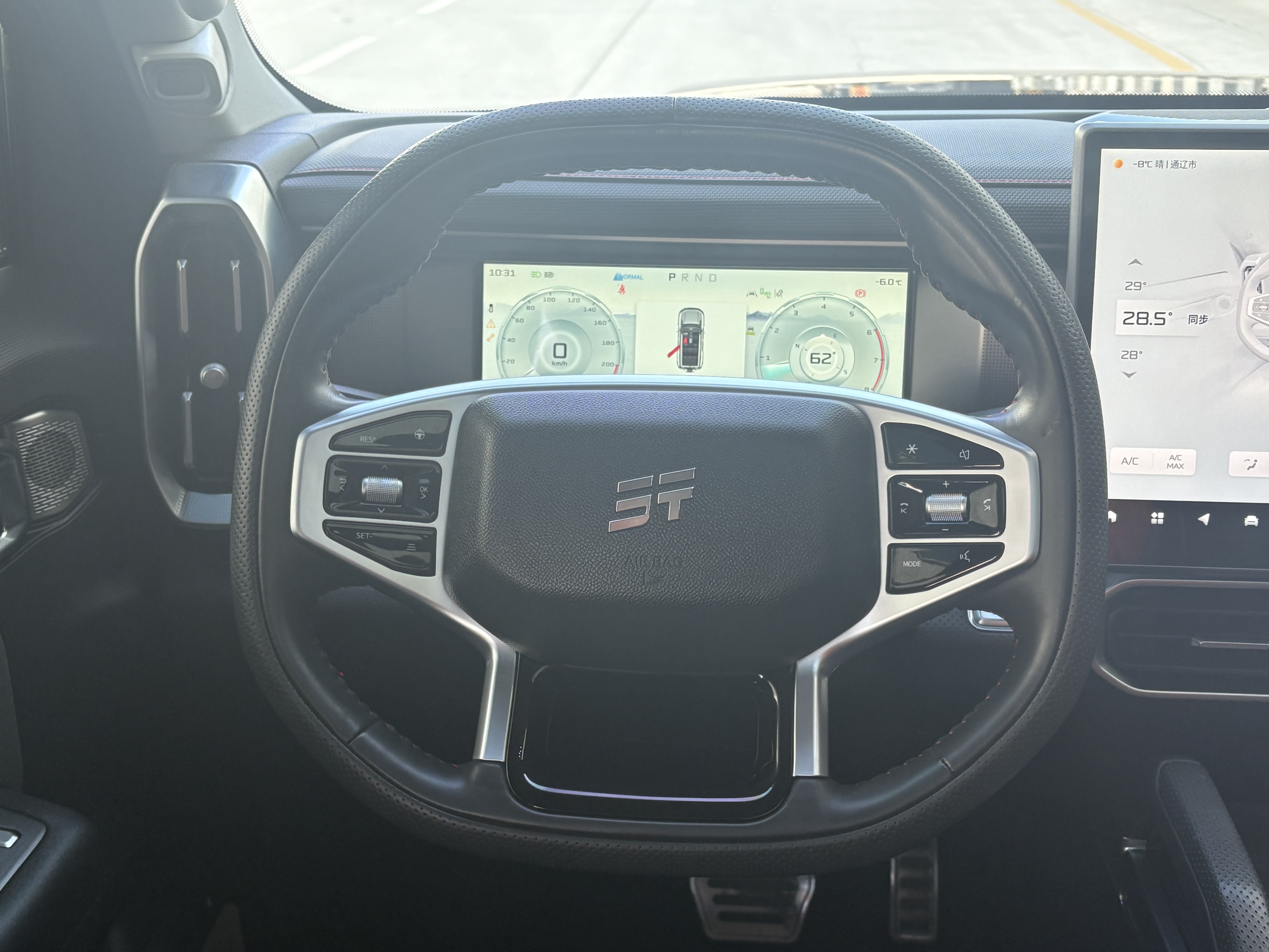 Jetour Traveller 2023 #14 Jetour Traveller 2023 car image #14
