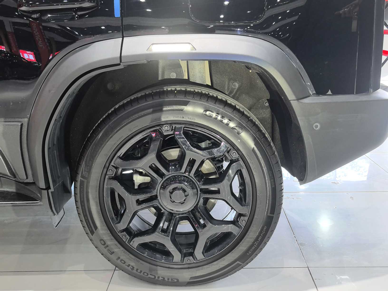 Jetour Shanhai Traveller 2024 car image #14