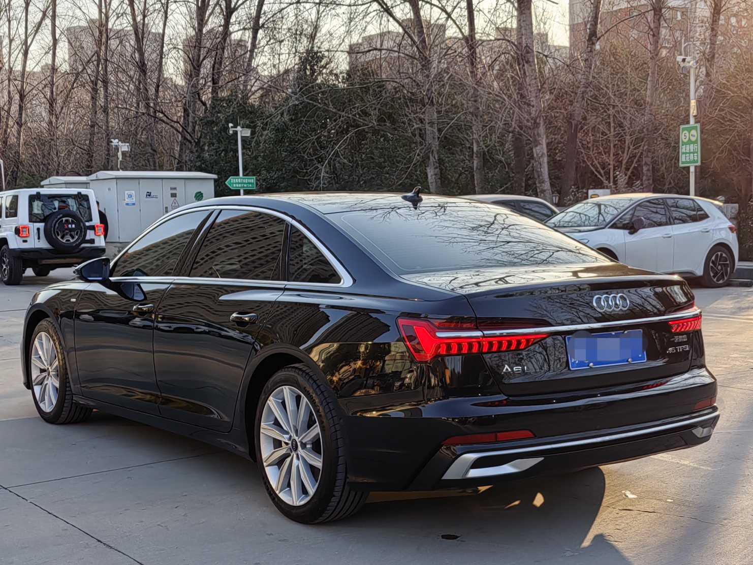 Audi A6L 2025 صورة سيارة #14