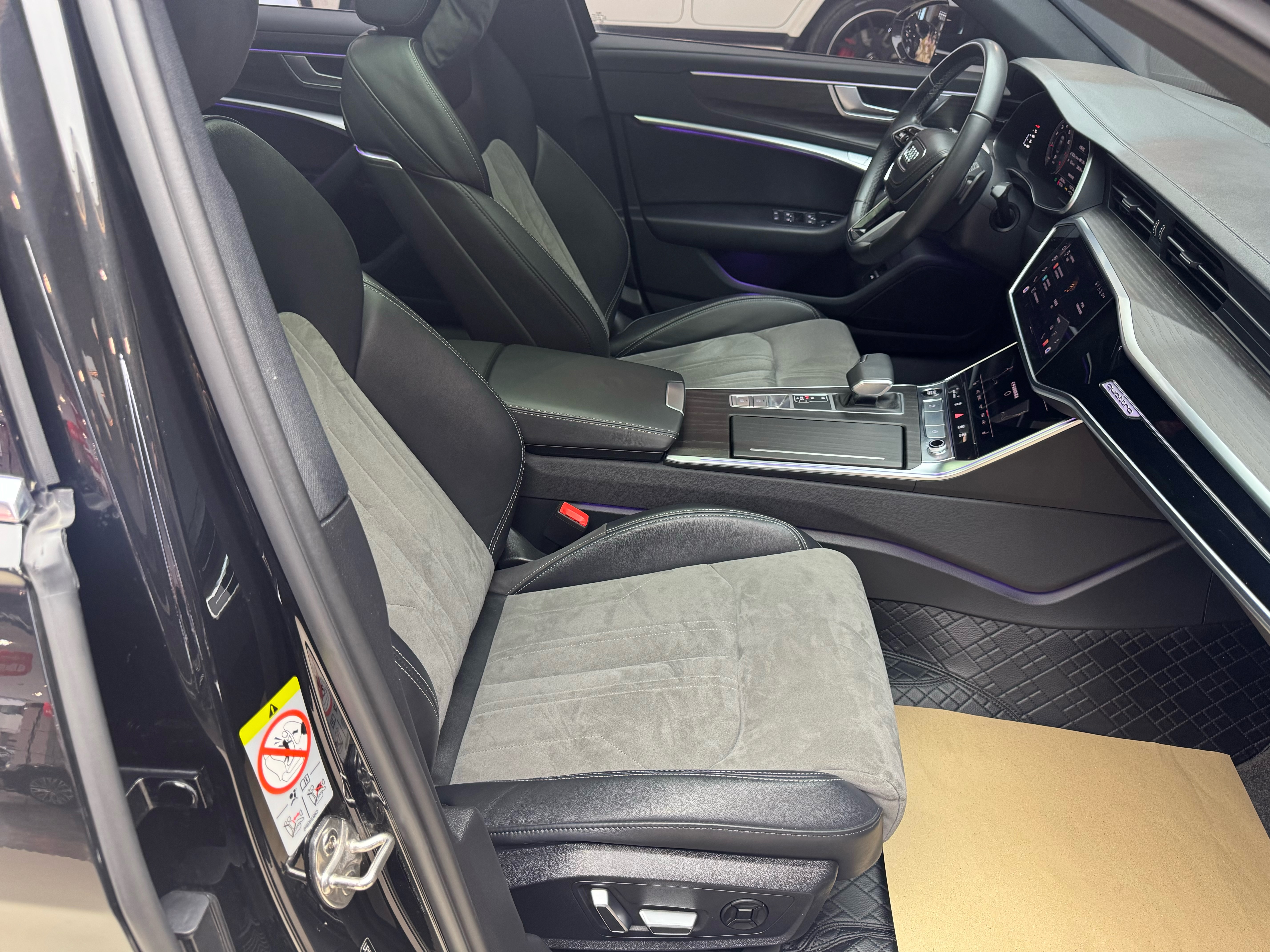 Audi A6L 2024 car image #14